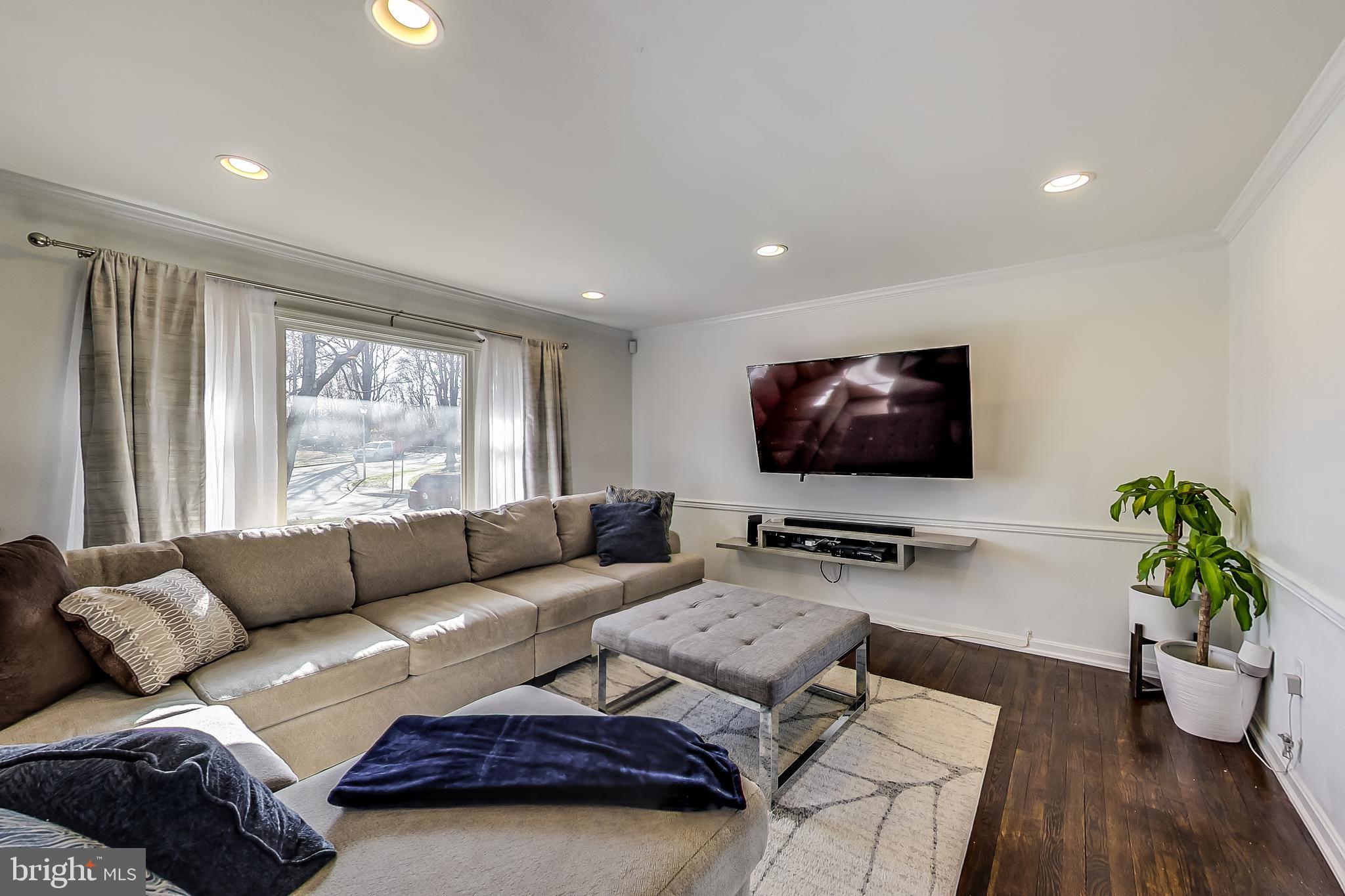 MARLBORO MEADOWS - Residential