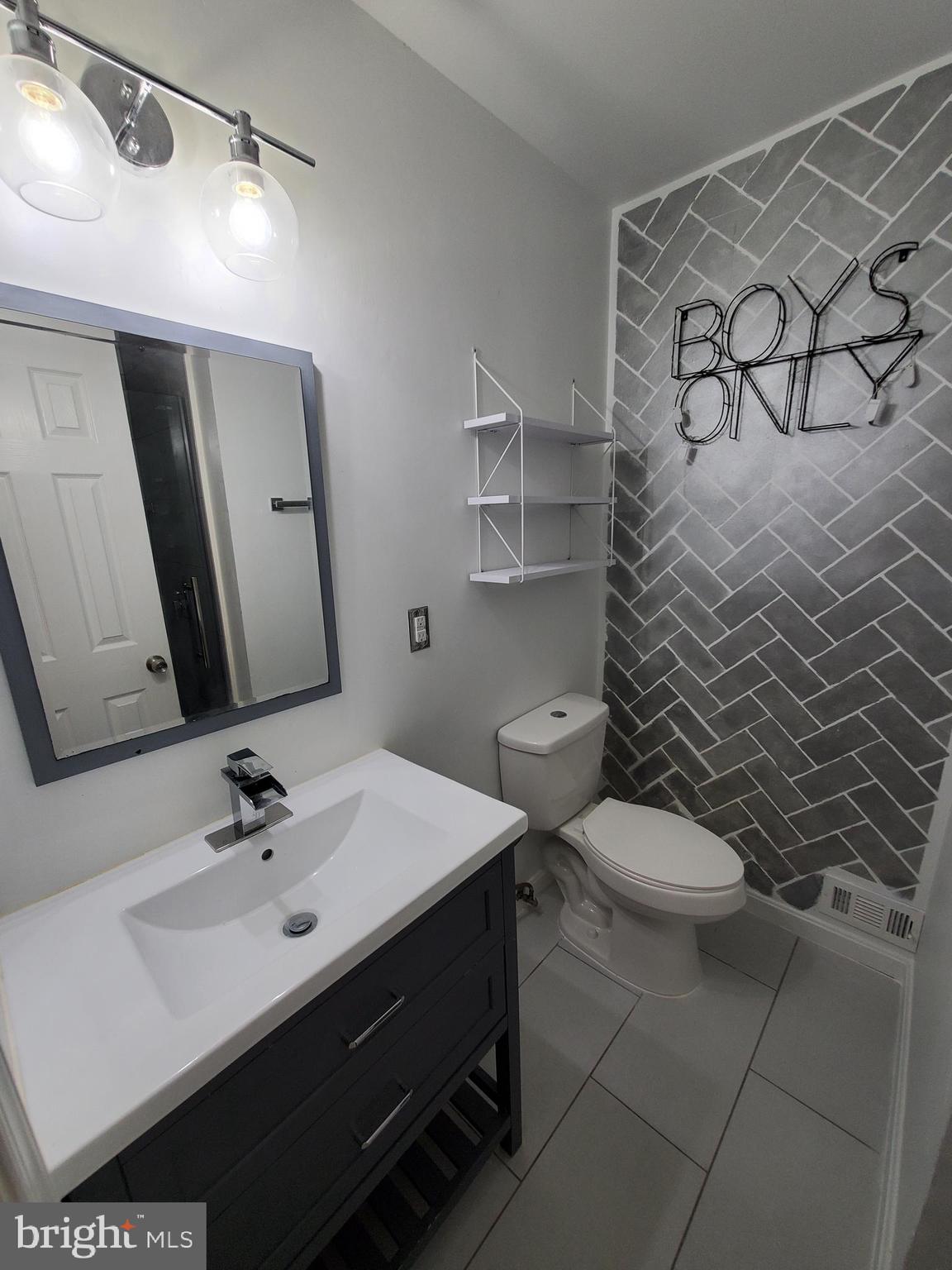 MARLBORO MEADOWS - Residential