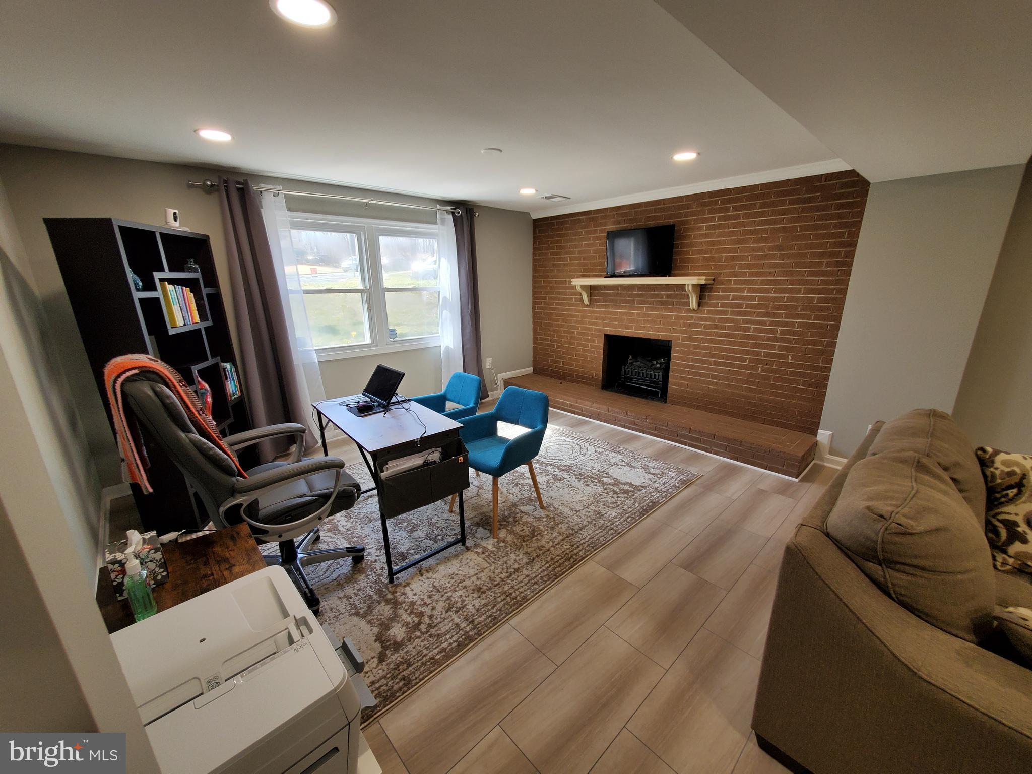 MARLBORO MEADOWS - Residential