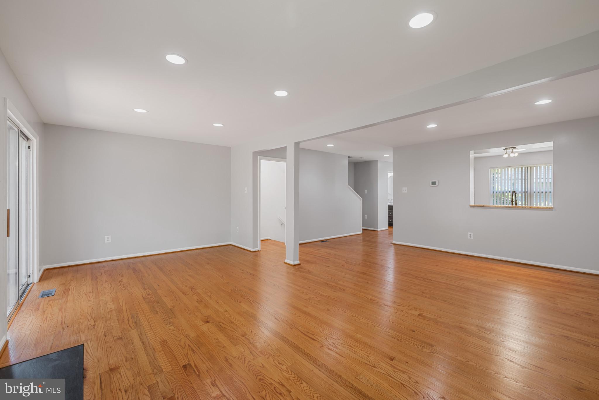 VILLAGE OF HICKORY RIDGE - Residential