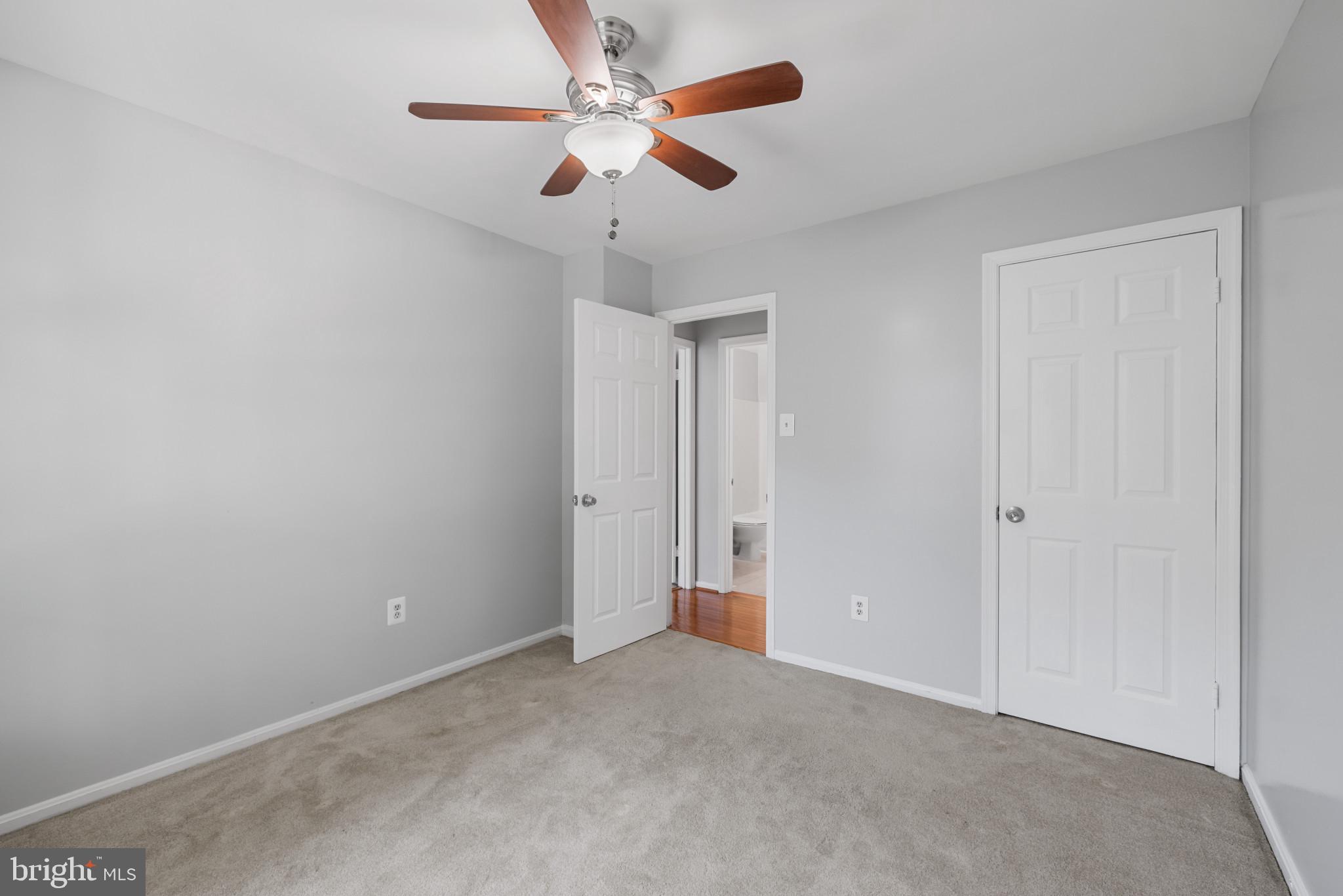 VILLAGE OF HICKORY RIDGE - Residential