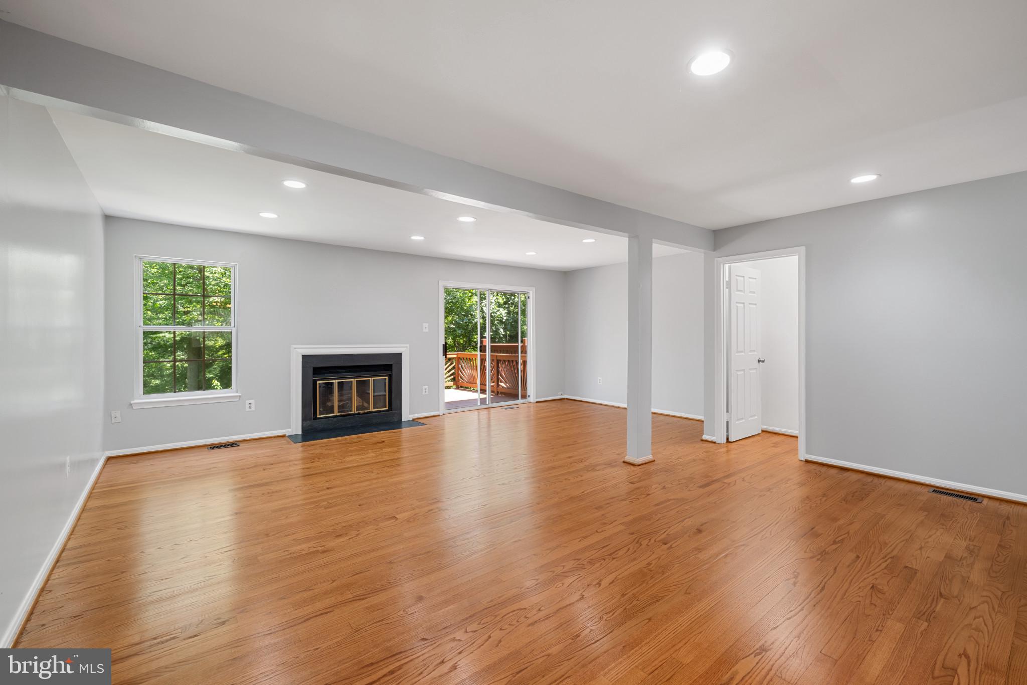 VILLAGE OF HICKORY RIDGE - Residential