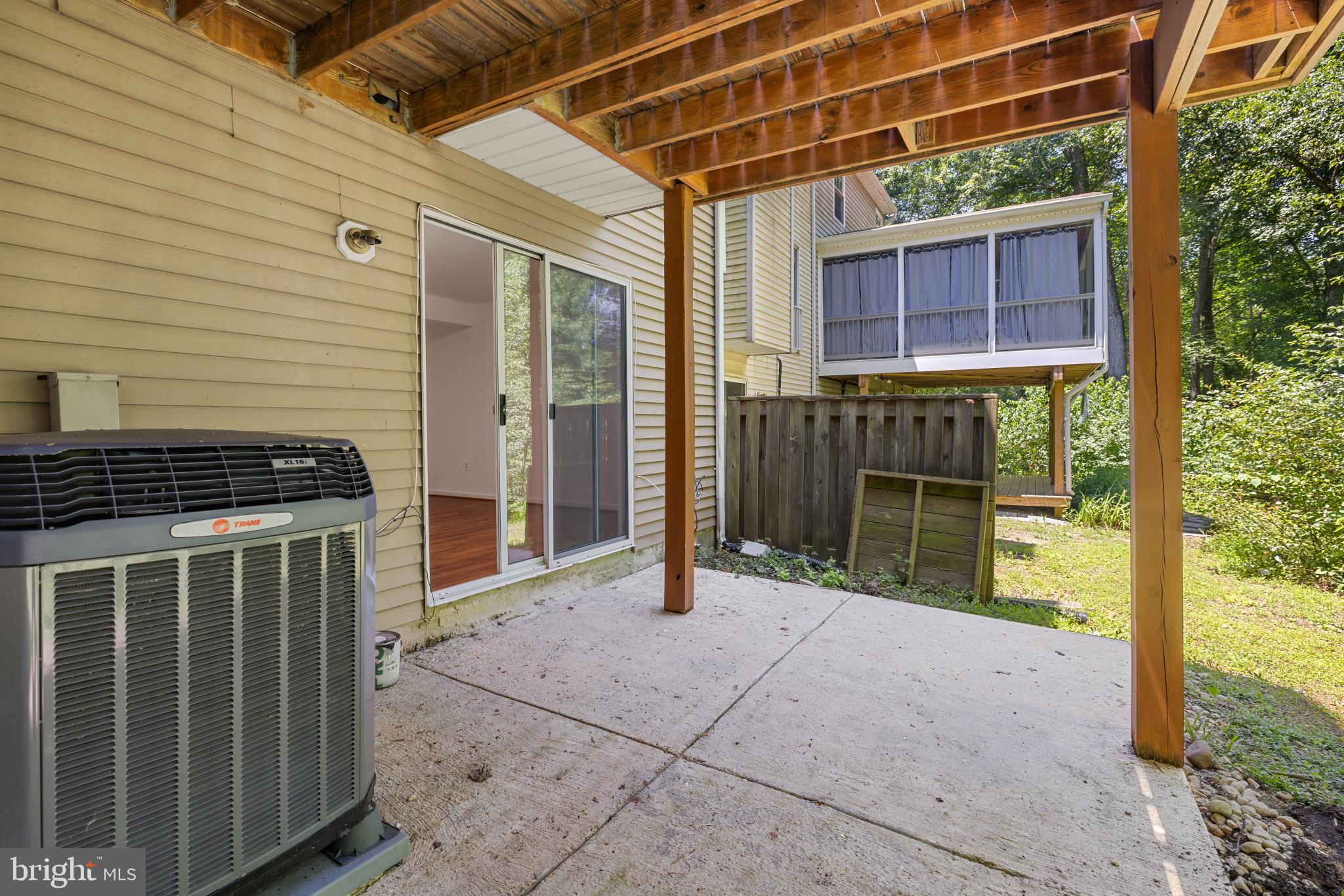 VILLAGE OF HICKORY RIDGE - Residential