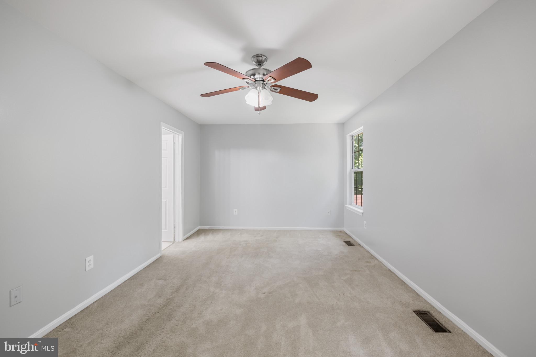 VILLAGE OF HICKORY RIDGE - Residential