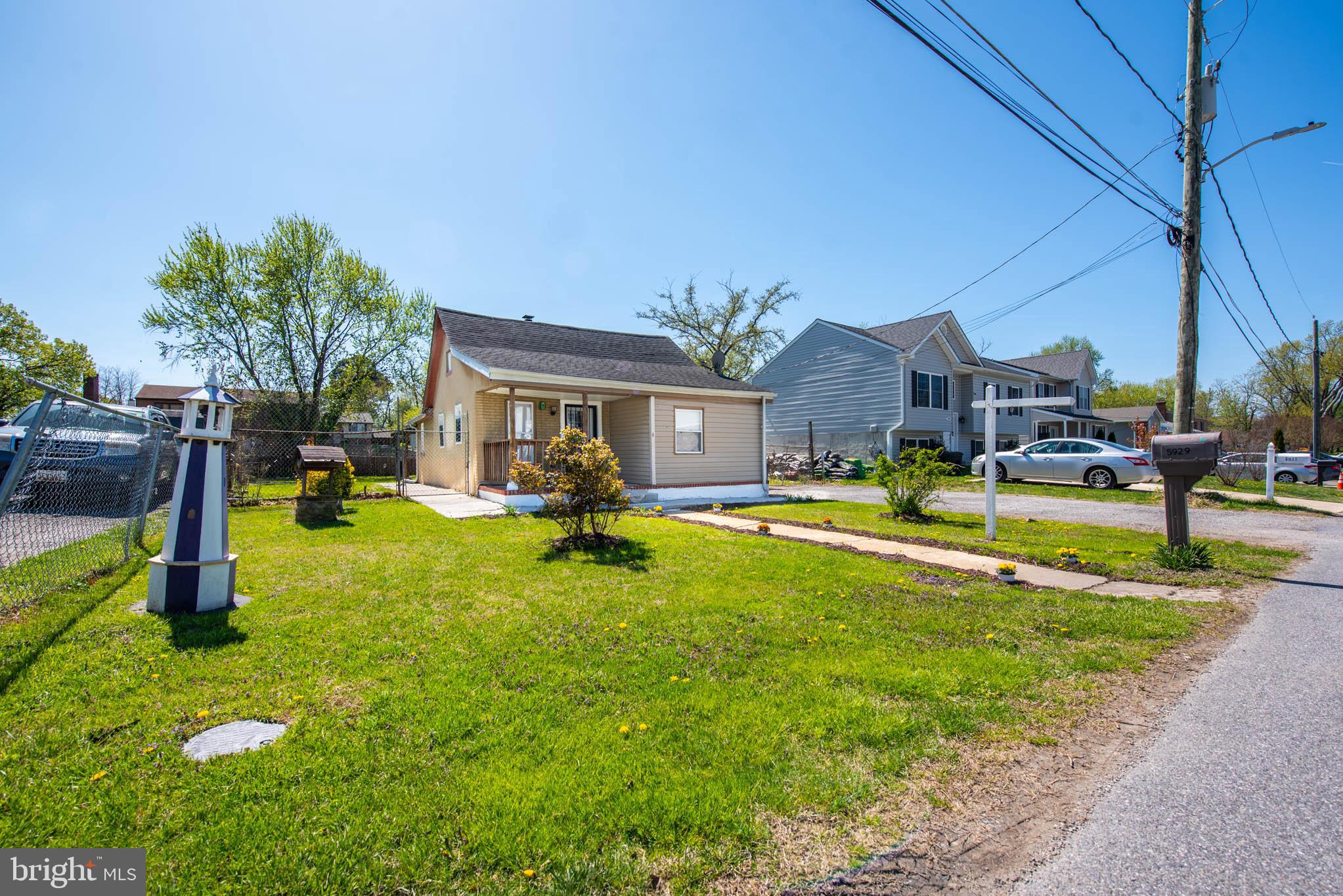 CATONSVILLE MANOR - Residential