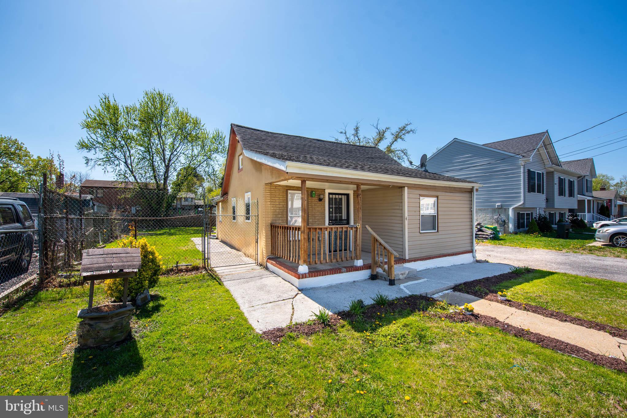 CATONSVILLE MANOR - Residential