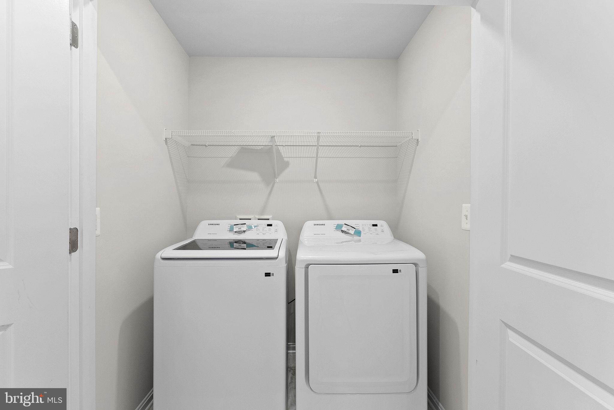 HUNTWELL WEST - Residential