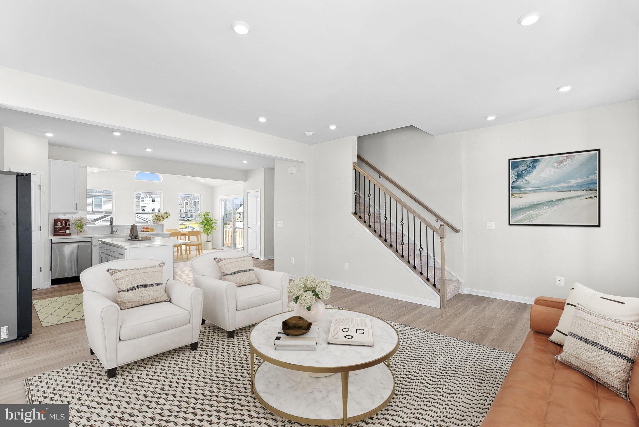 HUNTWELL WEST - Residential