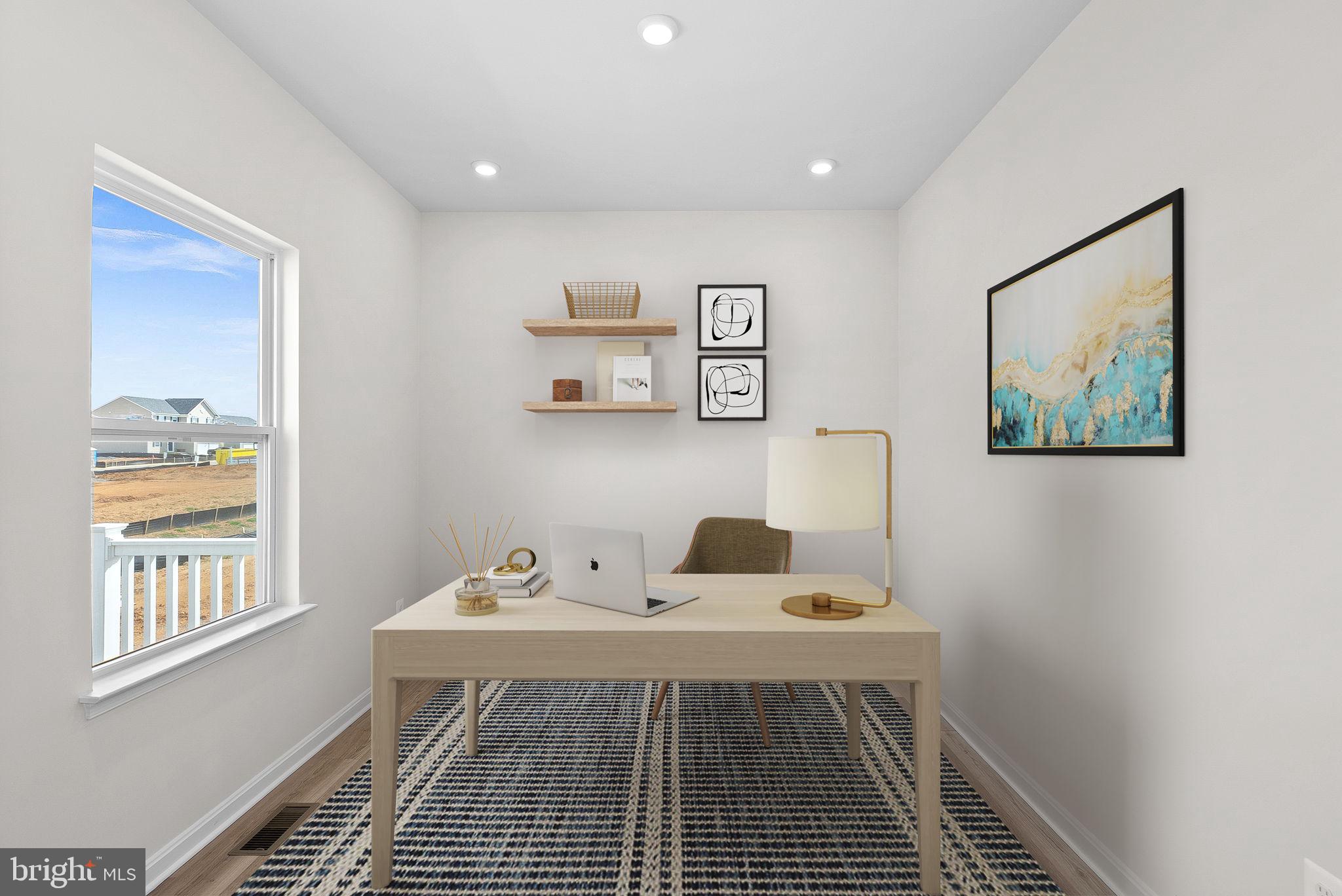 HUNTWELL WEST - Residential