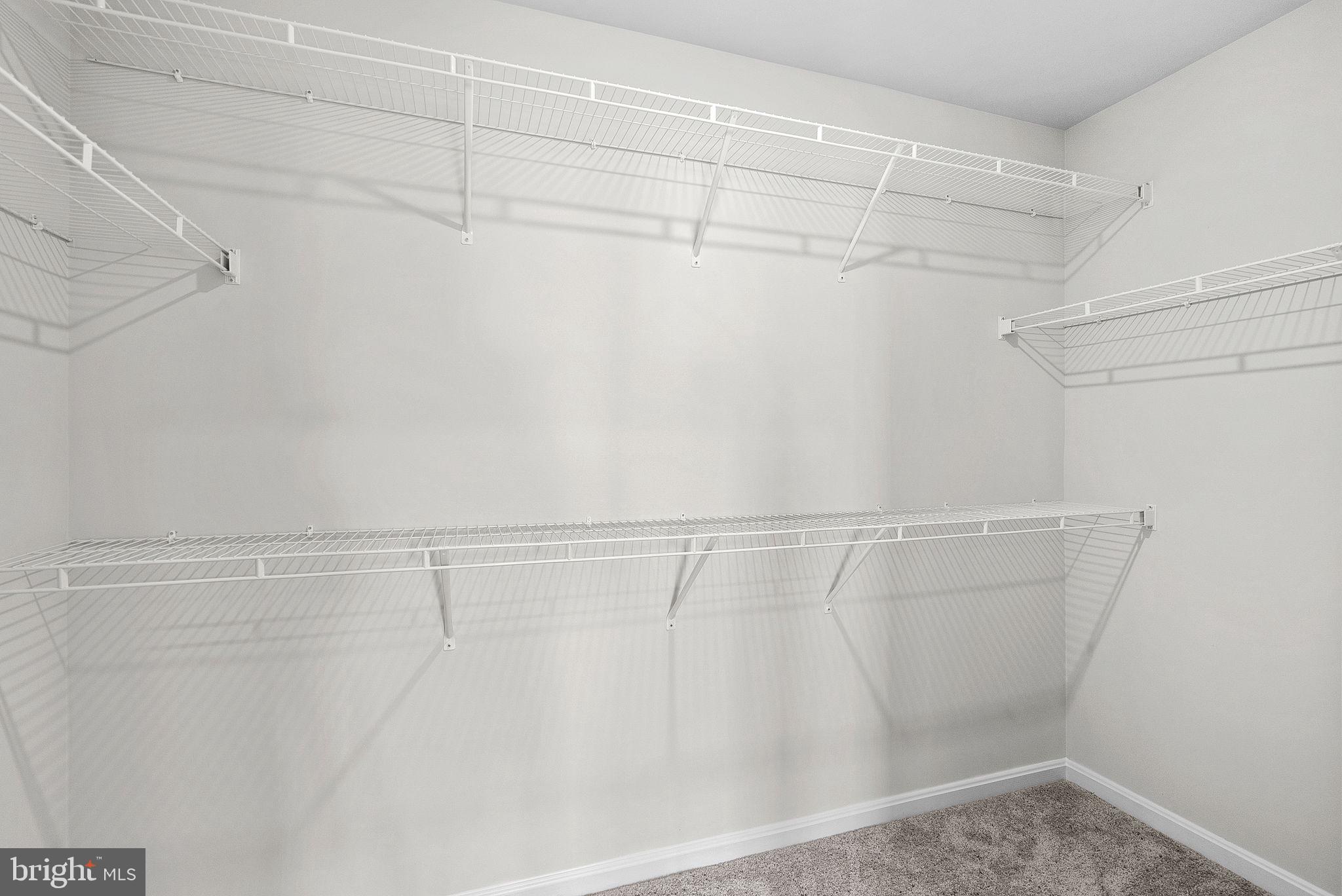 HUNTWELL WEST - Residential