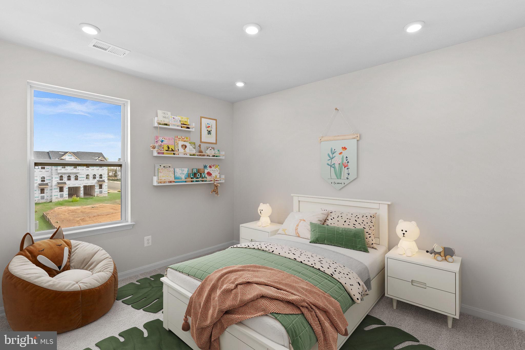 HUNTWELL WEST - Residential