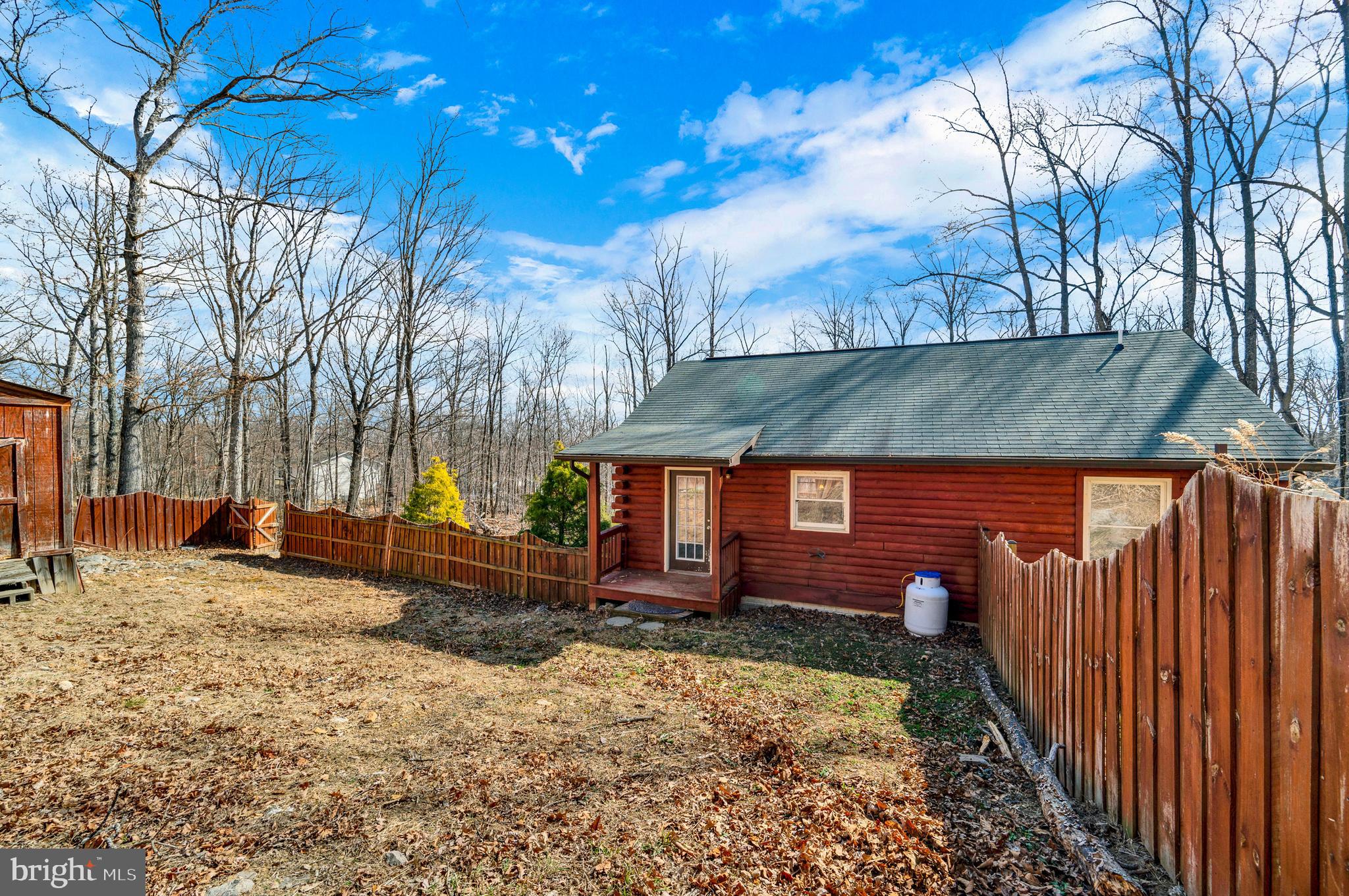 SHAWNEELAND - Residential