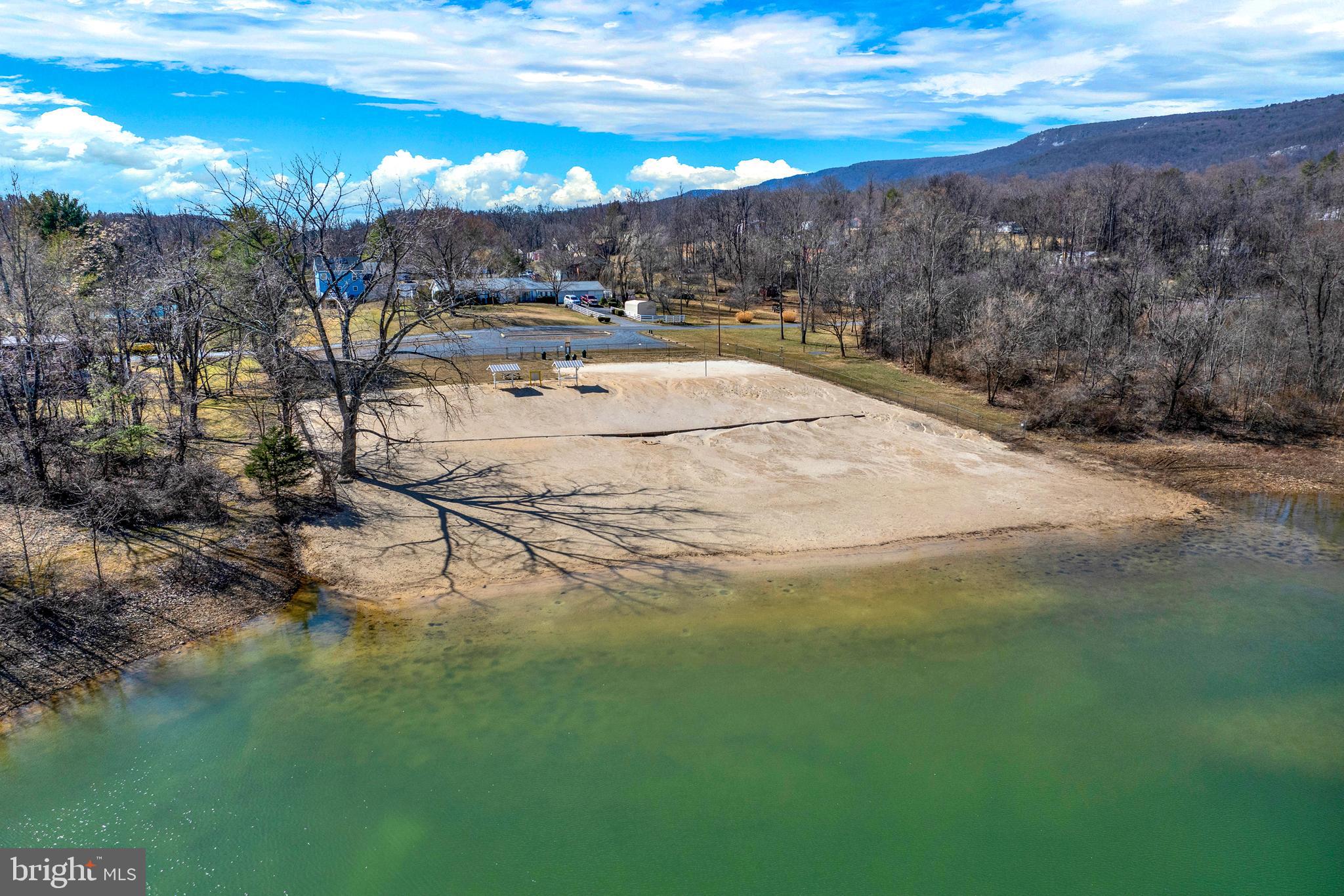 SHAWNEELAND - Residential