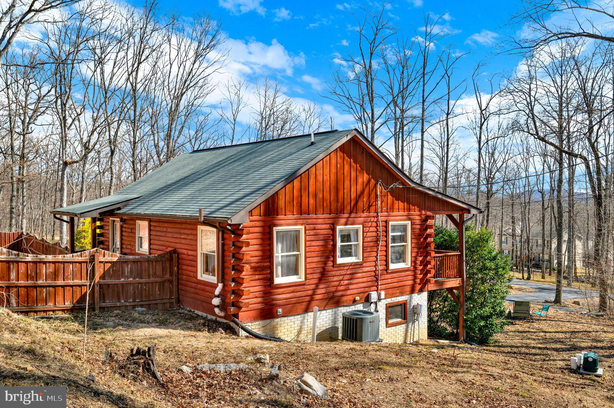 SHAWNEELAND - Residential