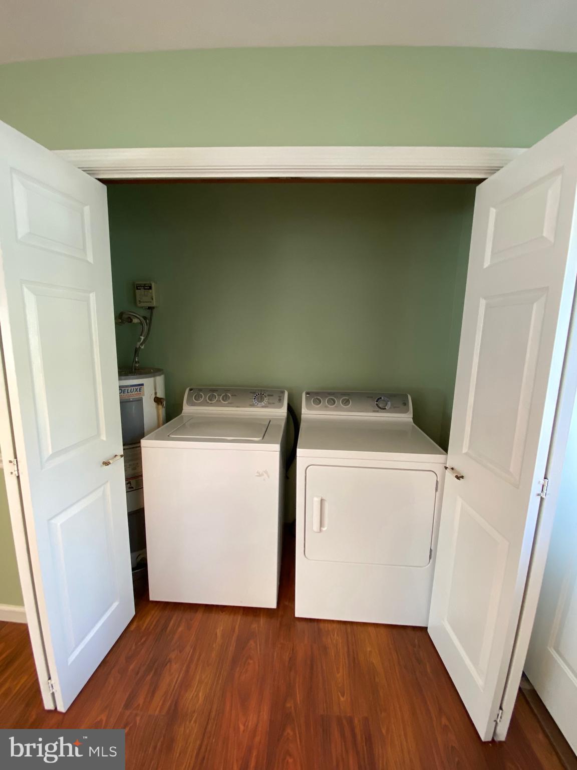 PINEY GROVE - Residential Lease