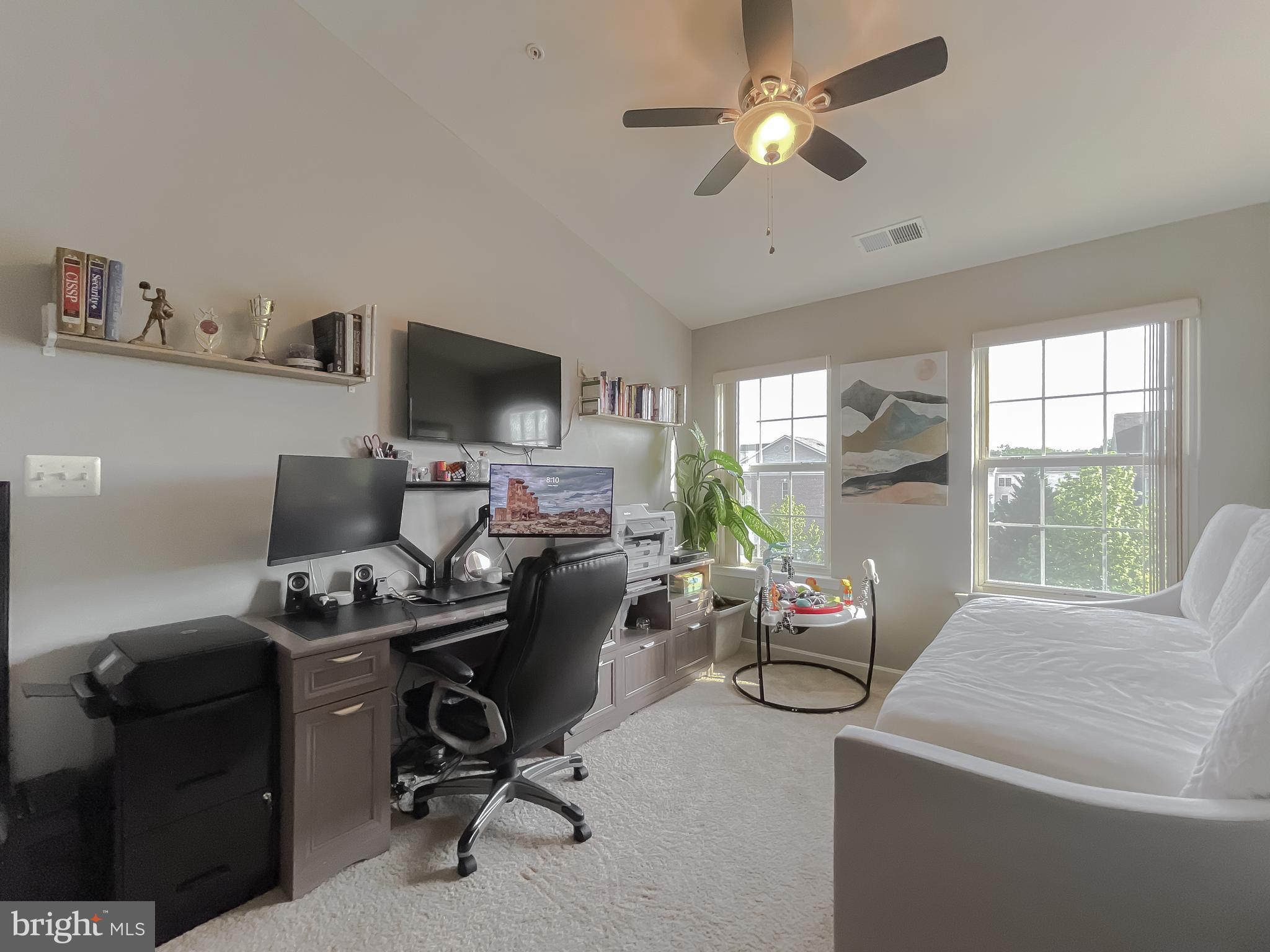 SHEFFIELD - Residential Lease