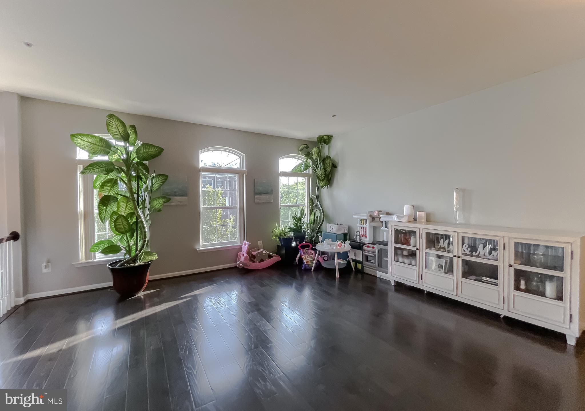 SHEFFIELD - Residential Lease