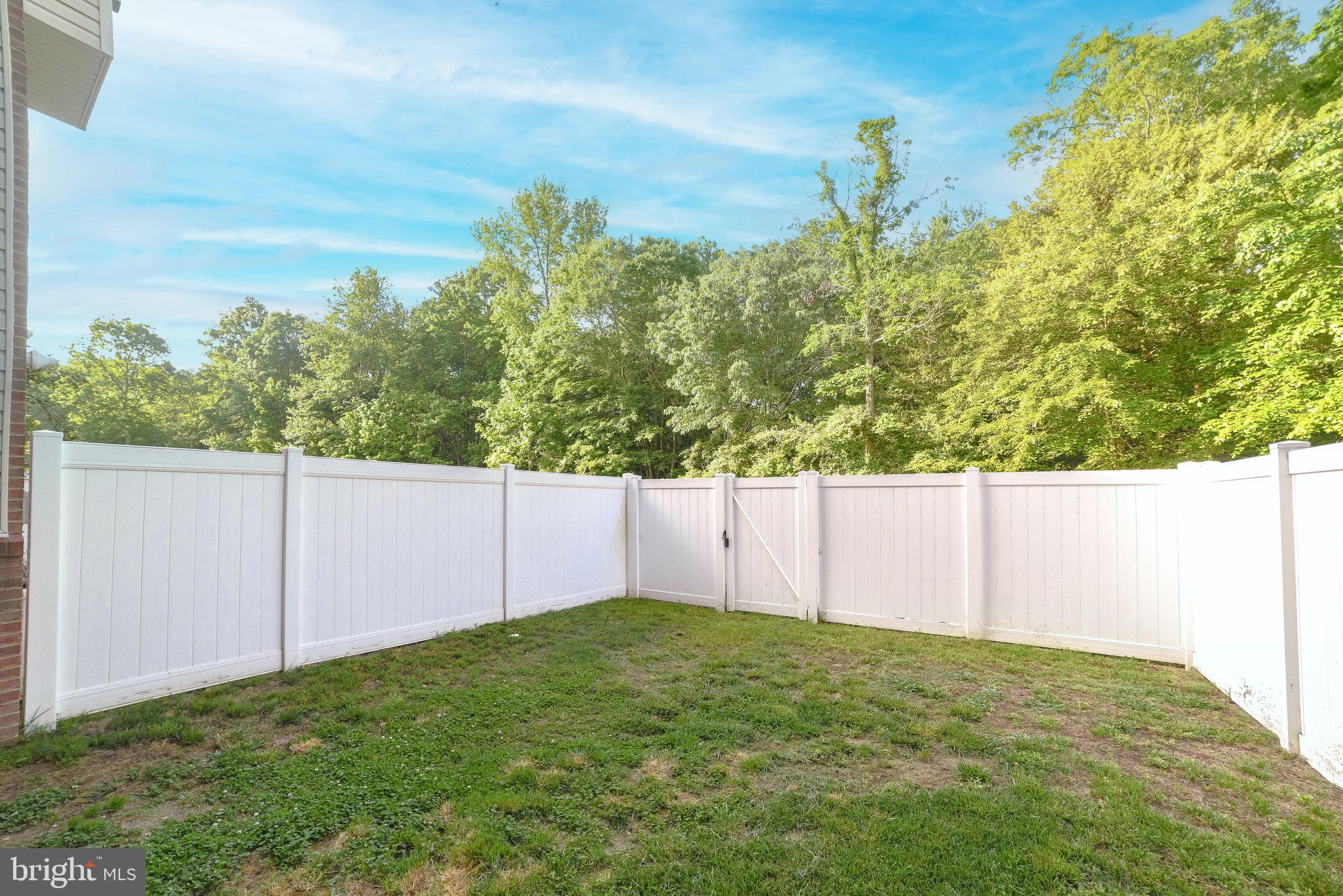 SHEFFIELD - Residential Lease