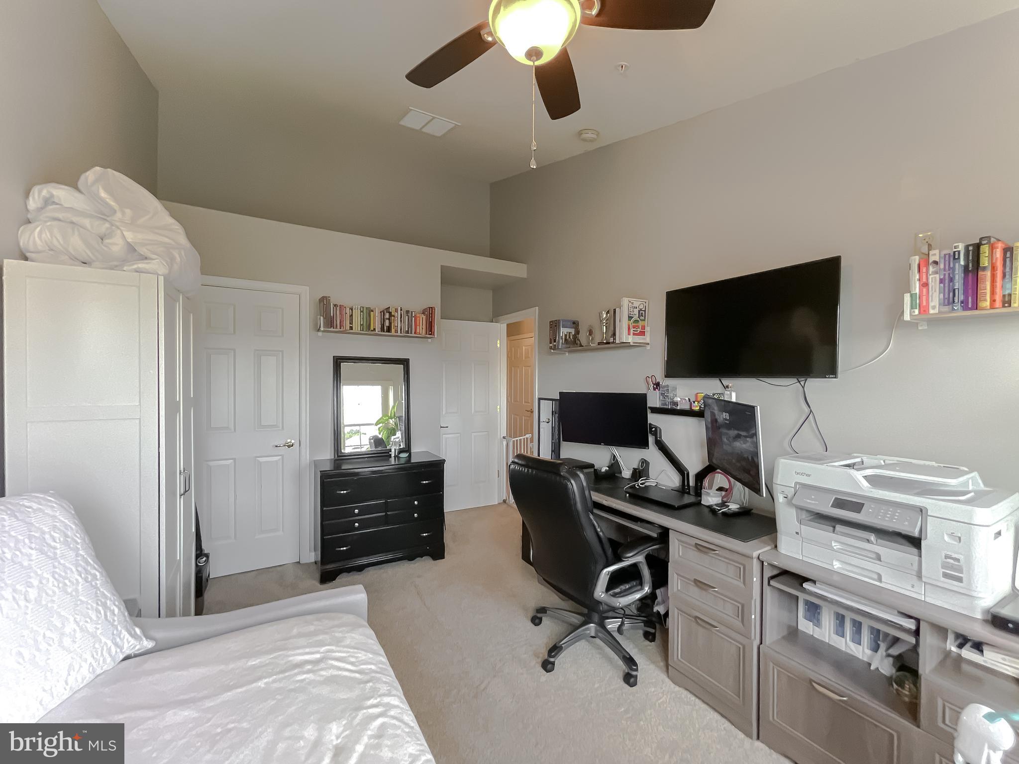 SHEFFIELD - Residential Lease