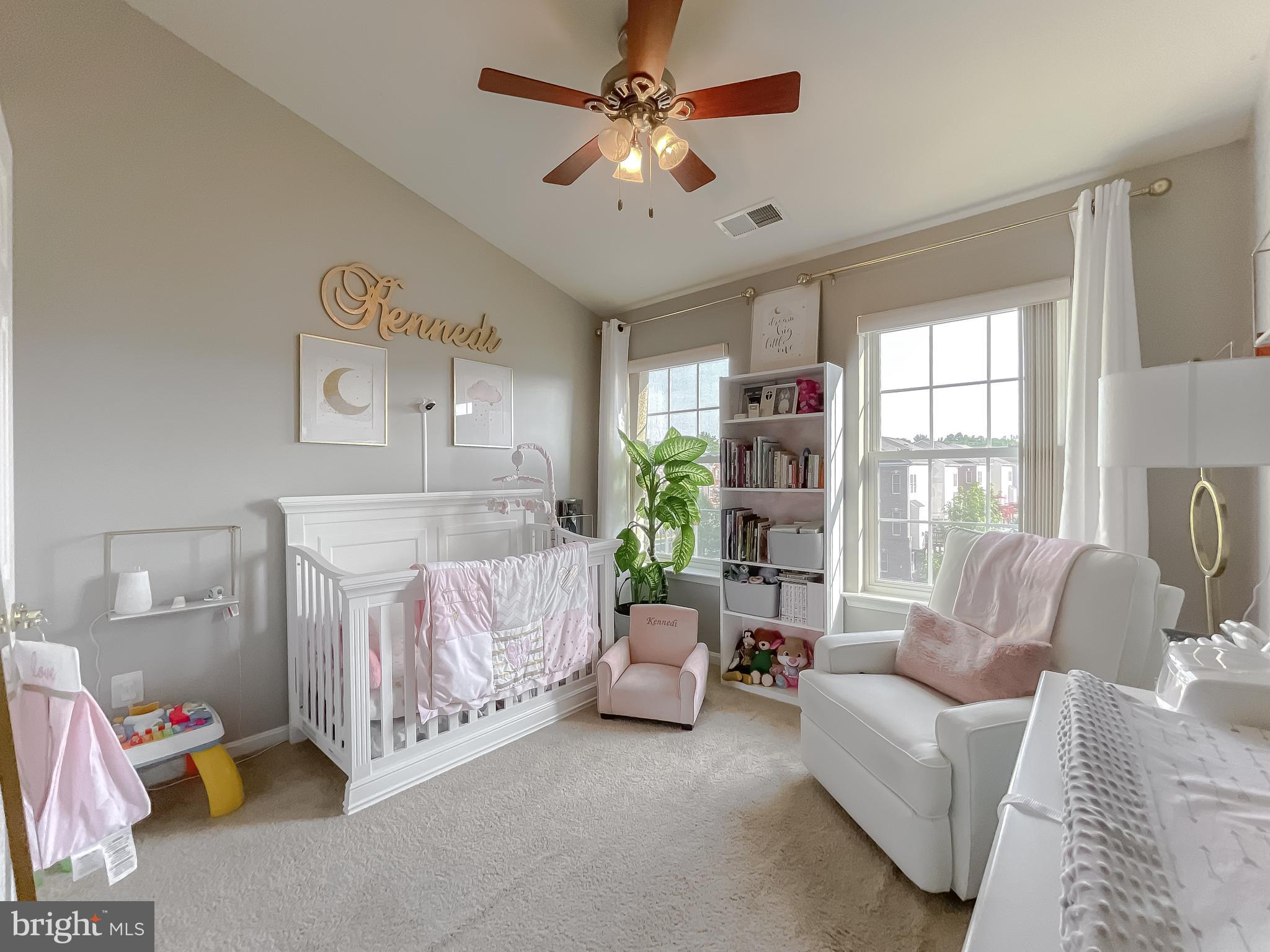 SHEFFIELD - Residential Lease