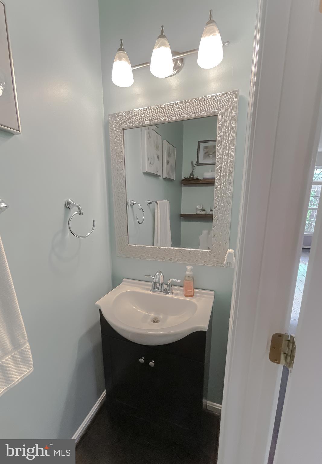 SHEFFIELD - Residential Lease