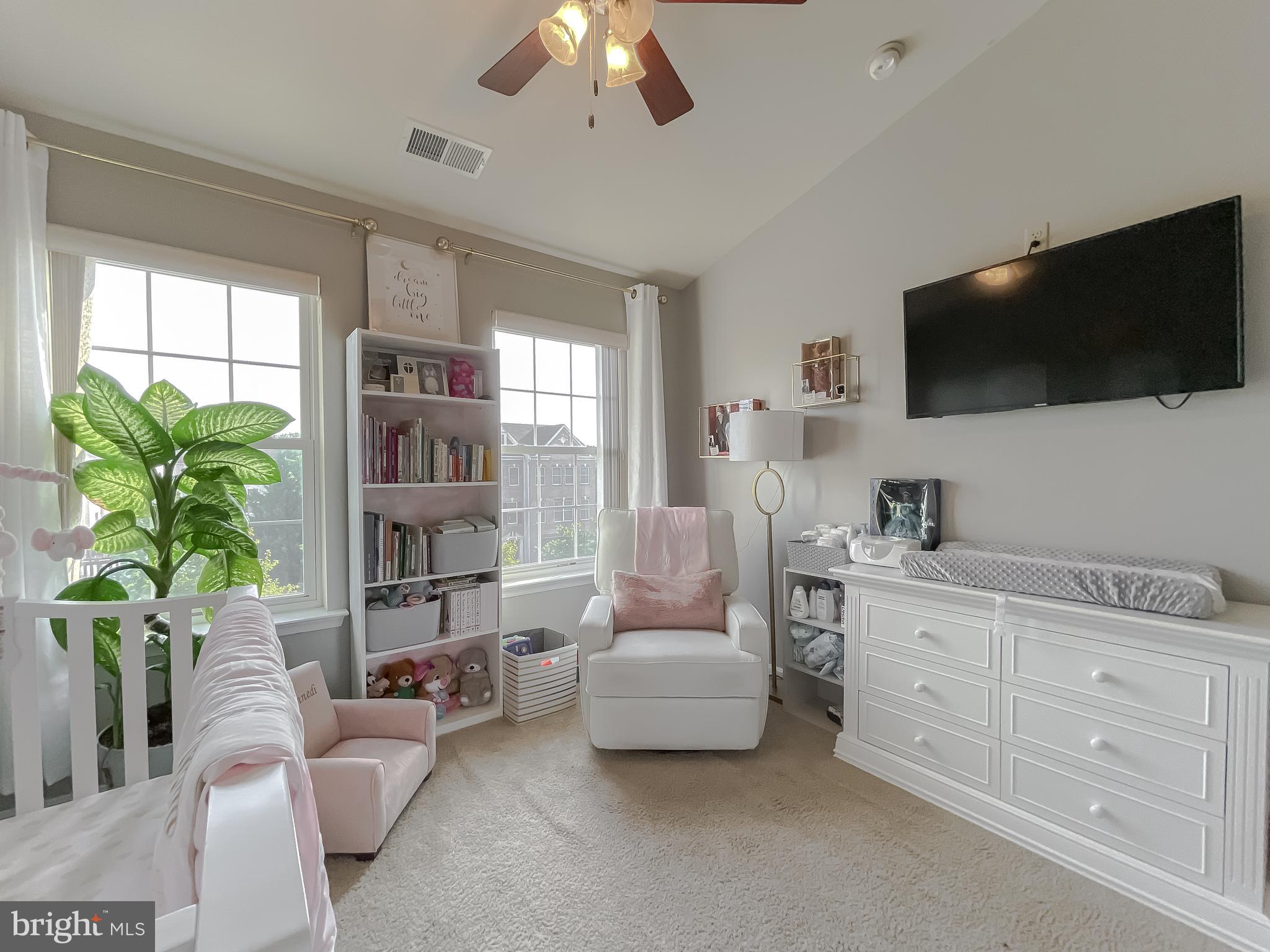 SHEFFIELD - Residential Lease