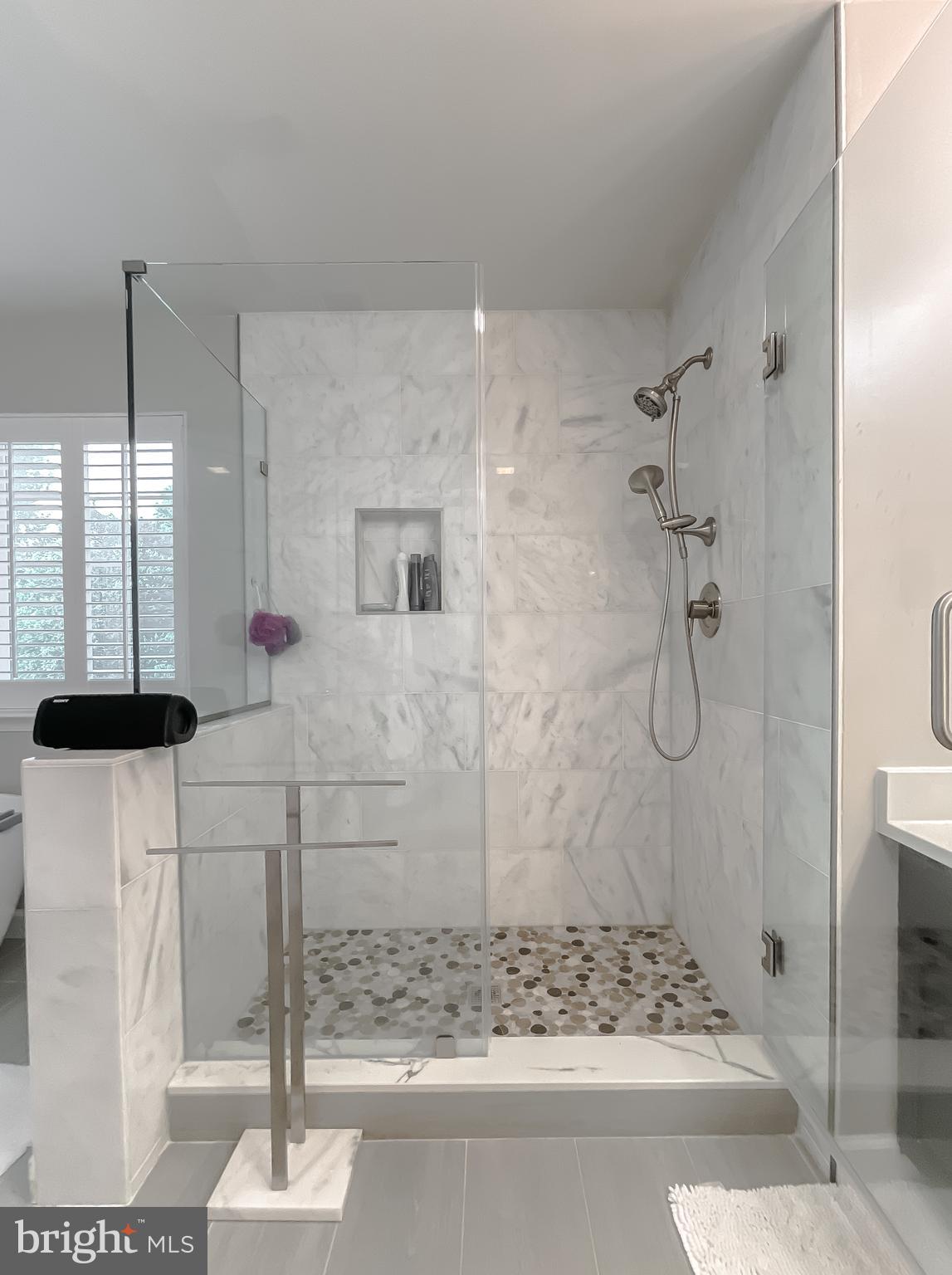 SHEFFIELD - Residential Lease