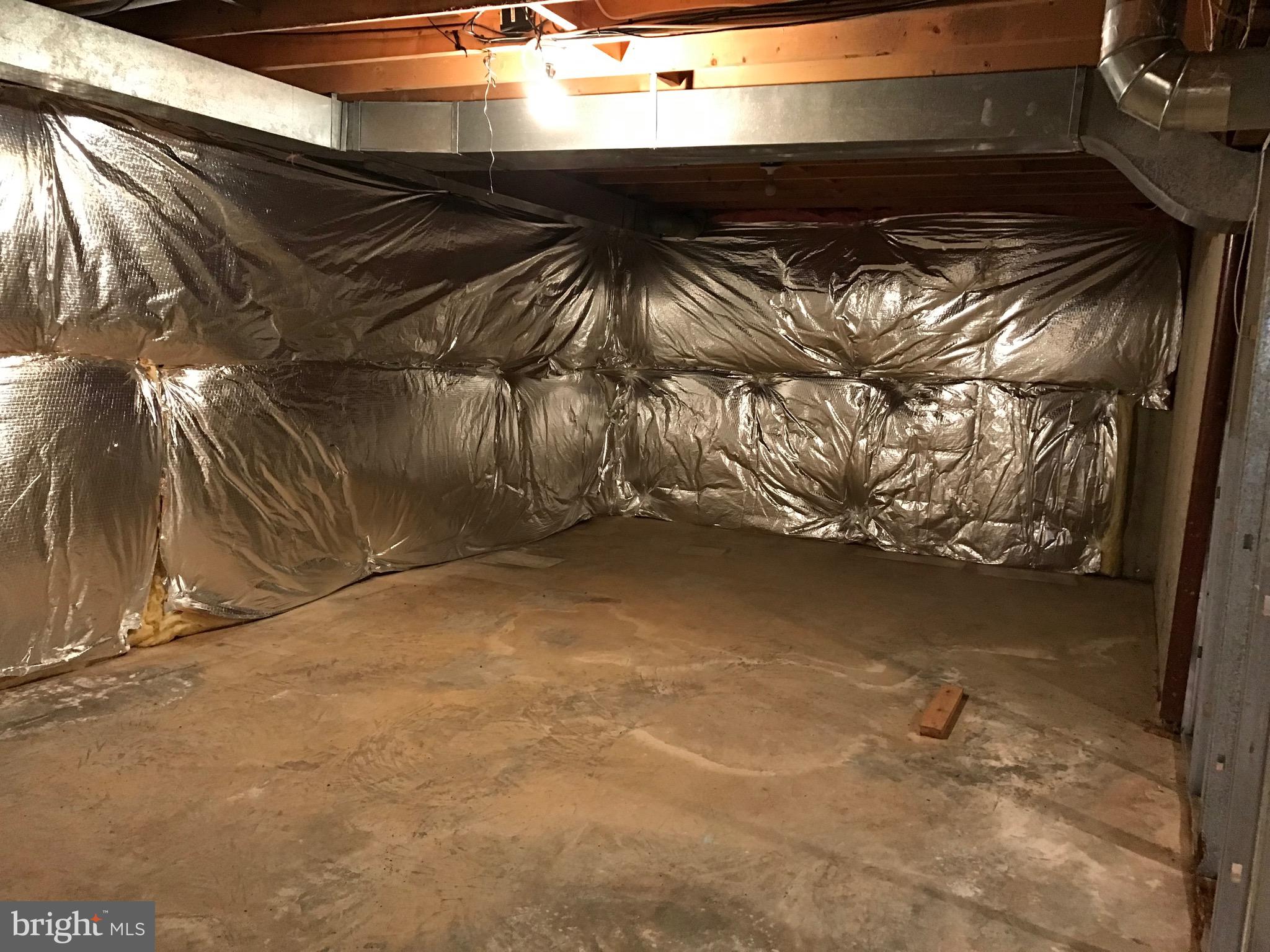 POOLESVILLE OUTSIDE - Residential