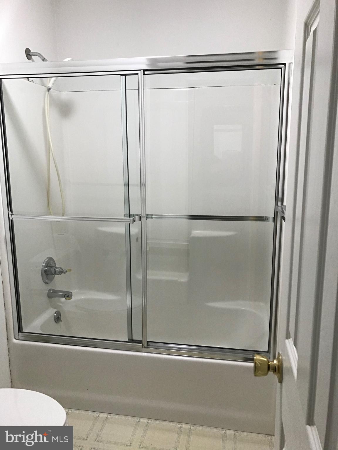 POOLESVILLE OUTSIDE - Residential