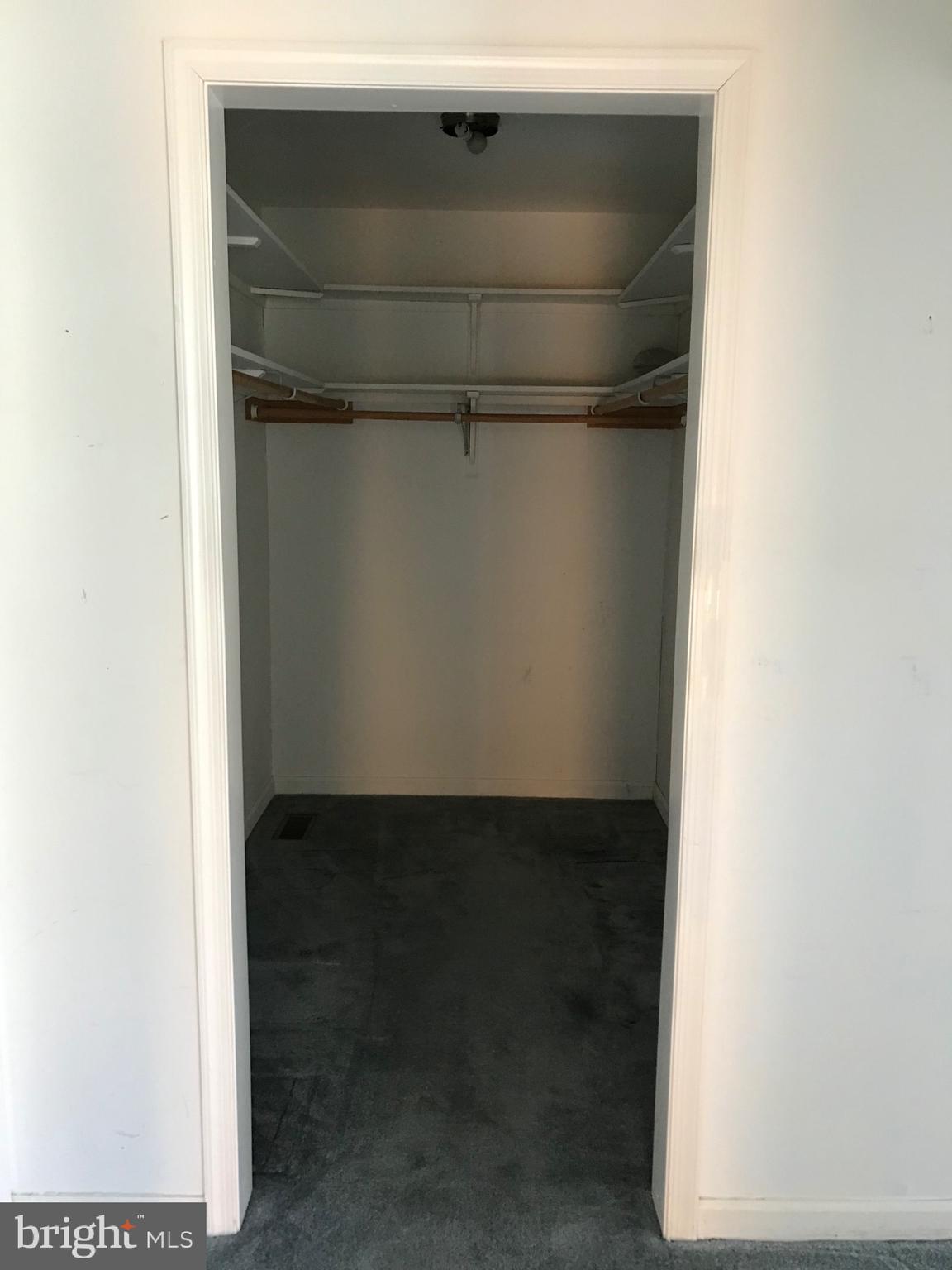 POOLESVILLE OUTSIDE - Residential