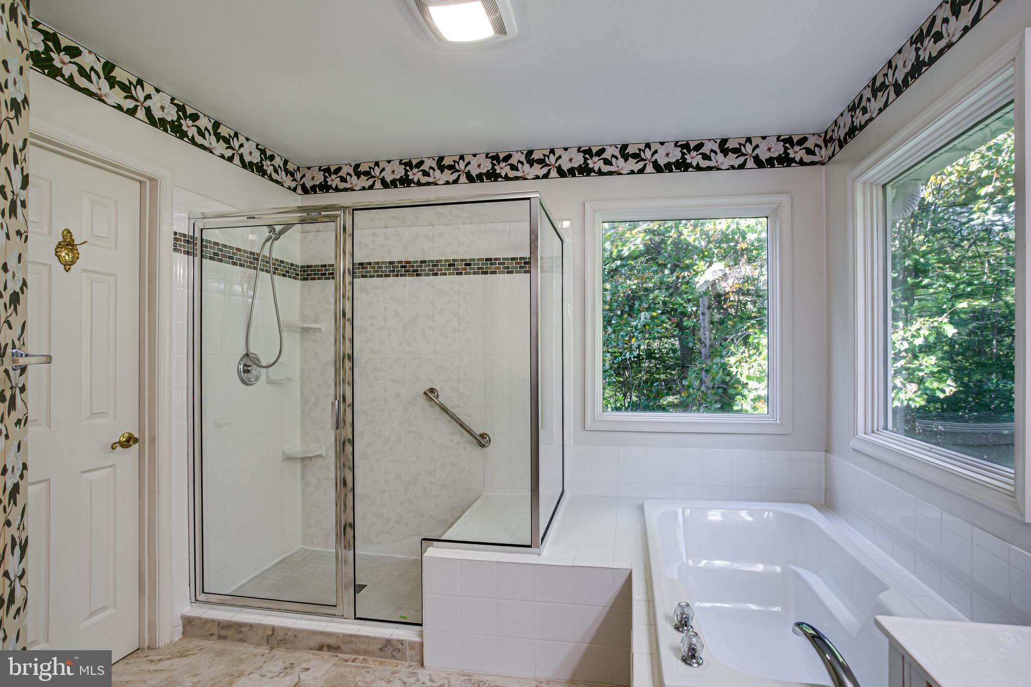 MEADOWBROOK - Residential