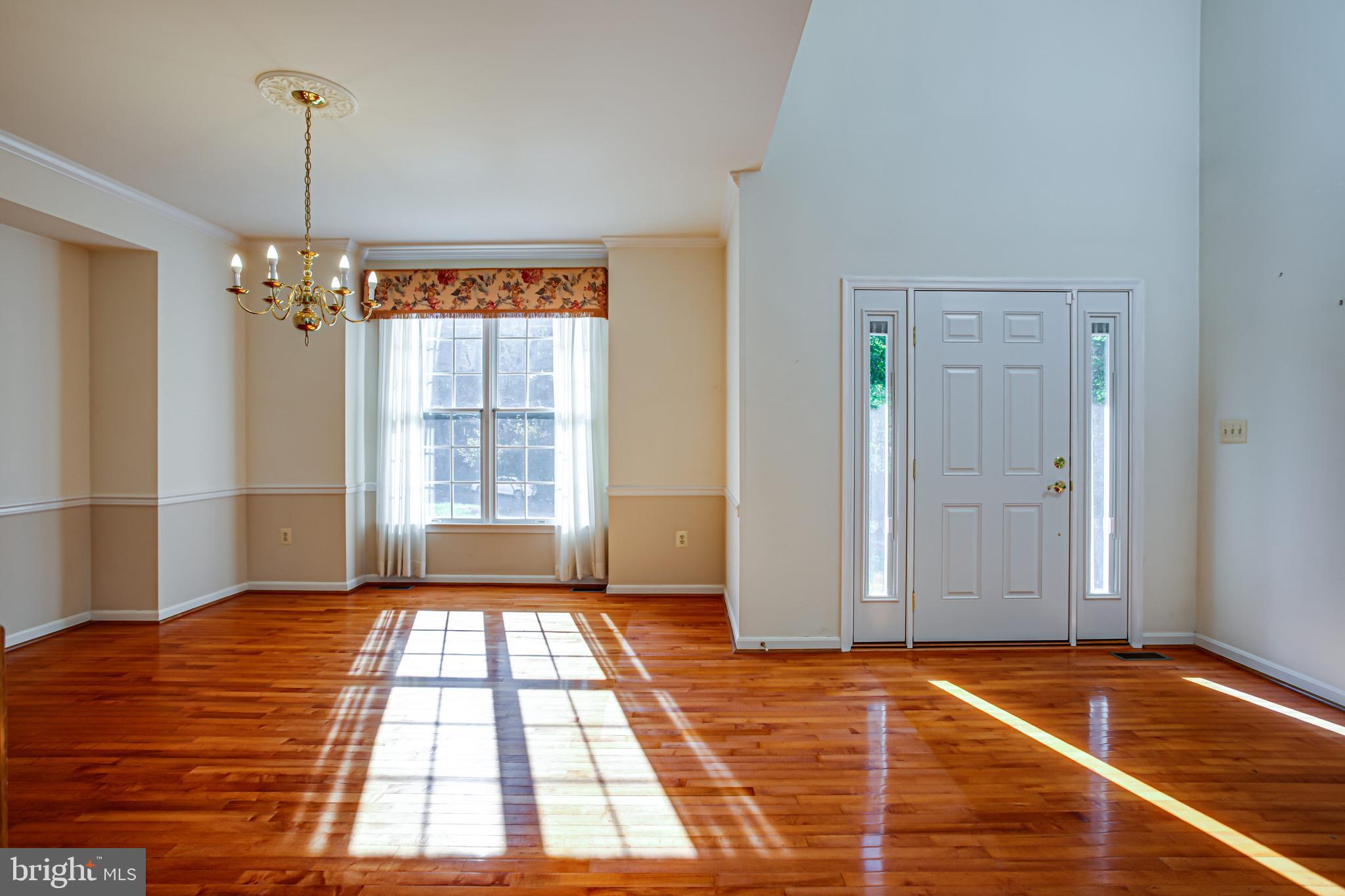 MEADOWBROOK - Residential