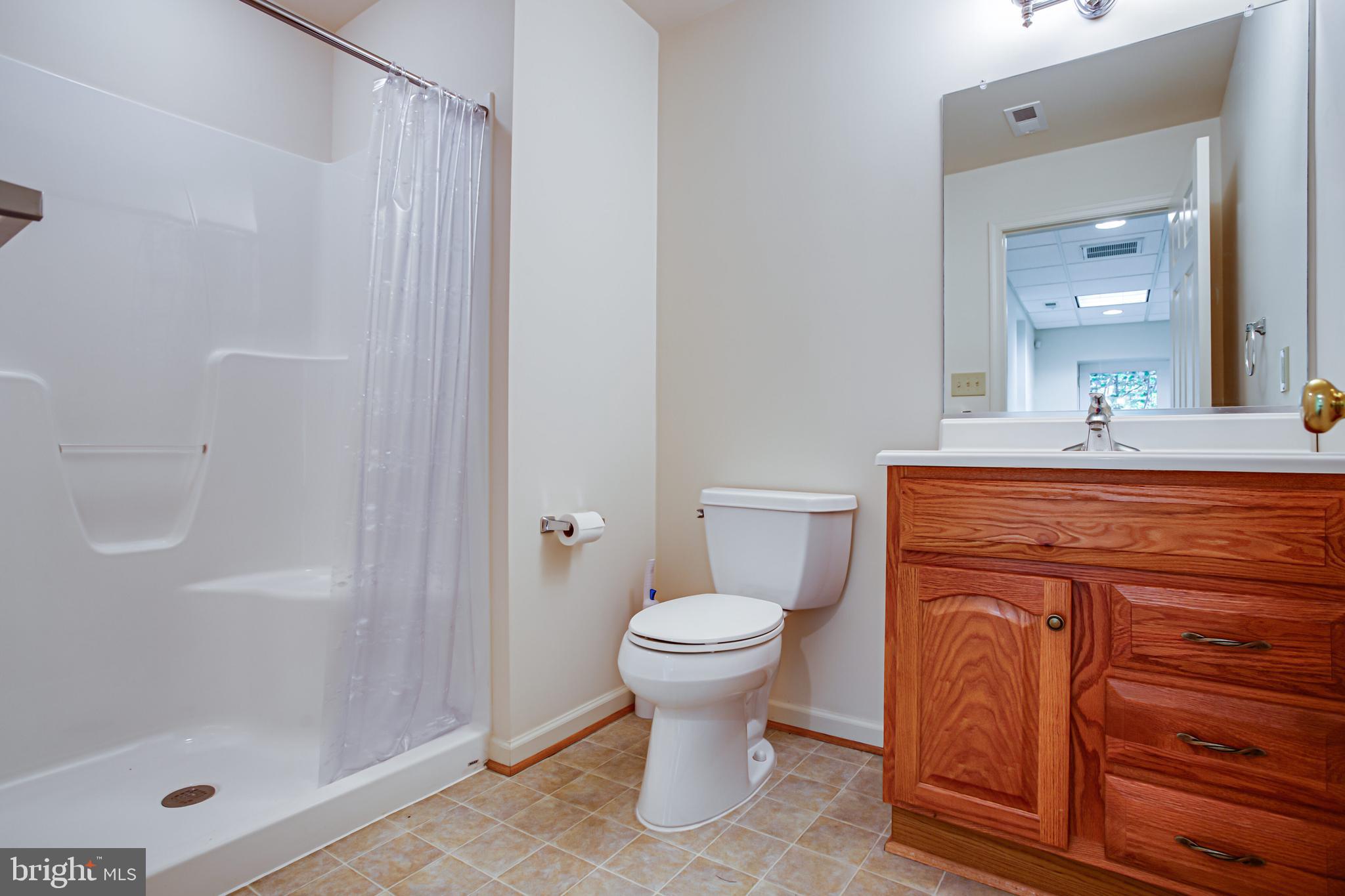 MEADOWBROOK - Residential