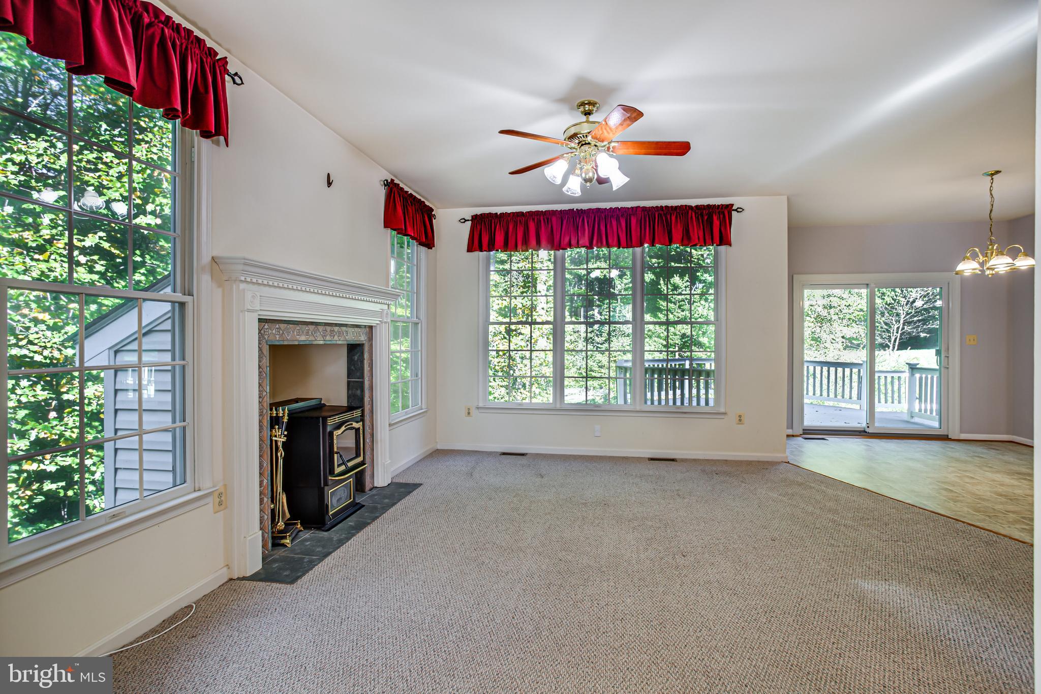 MEADOWBROOK - Residential