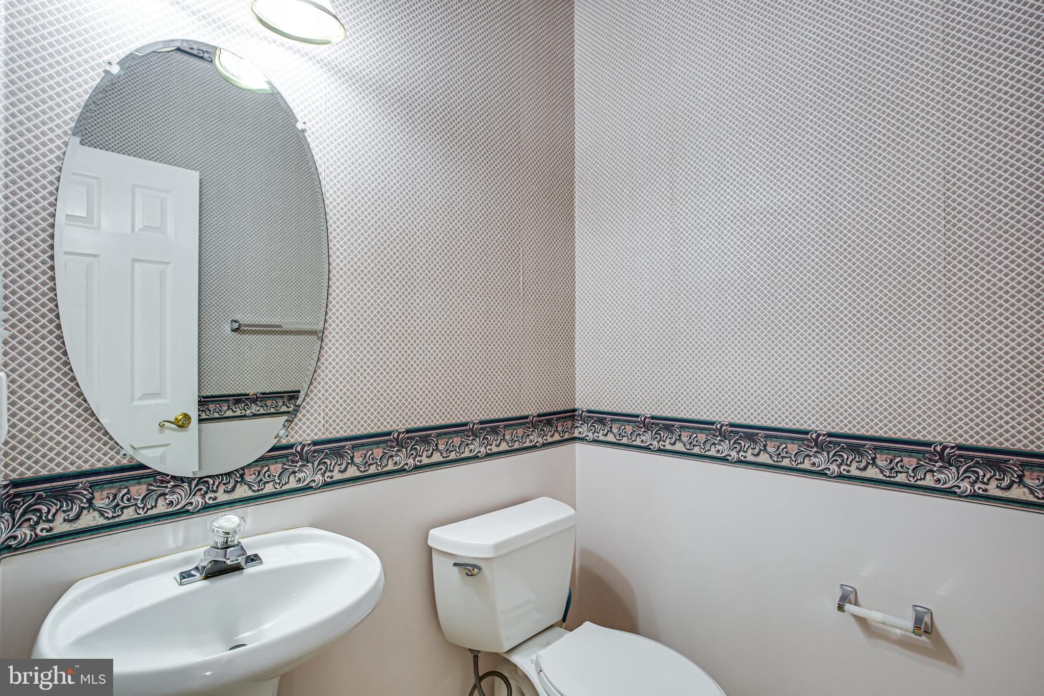 MEADOWBROOK - Residential