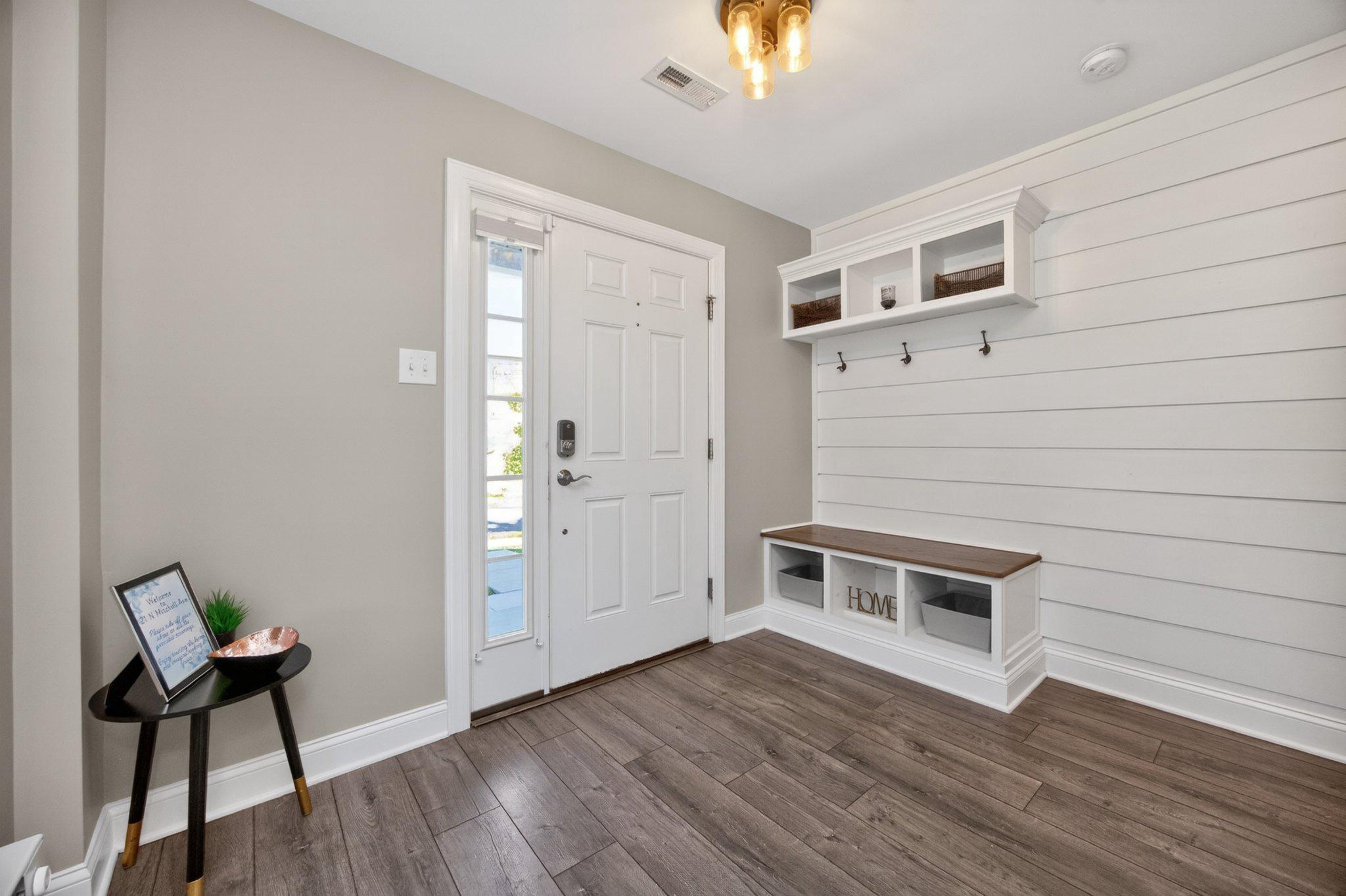 PENN SQ - Residential