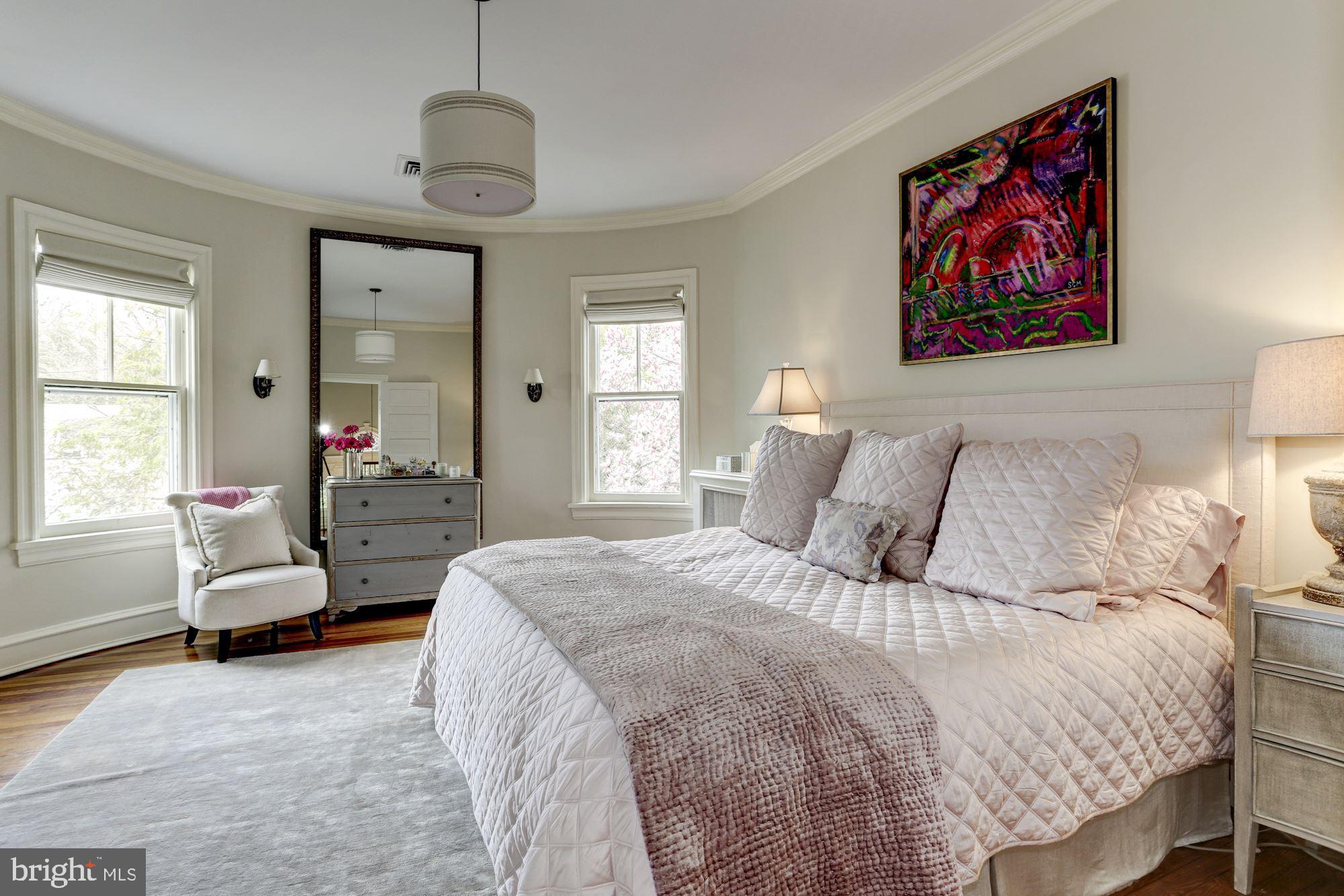 CLEVELAND PARK - Residential