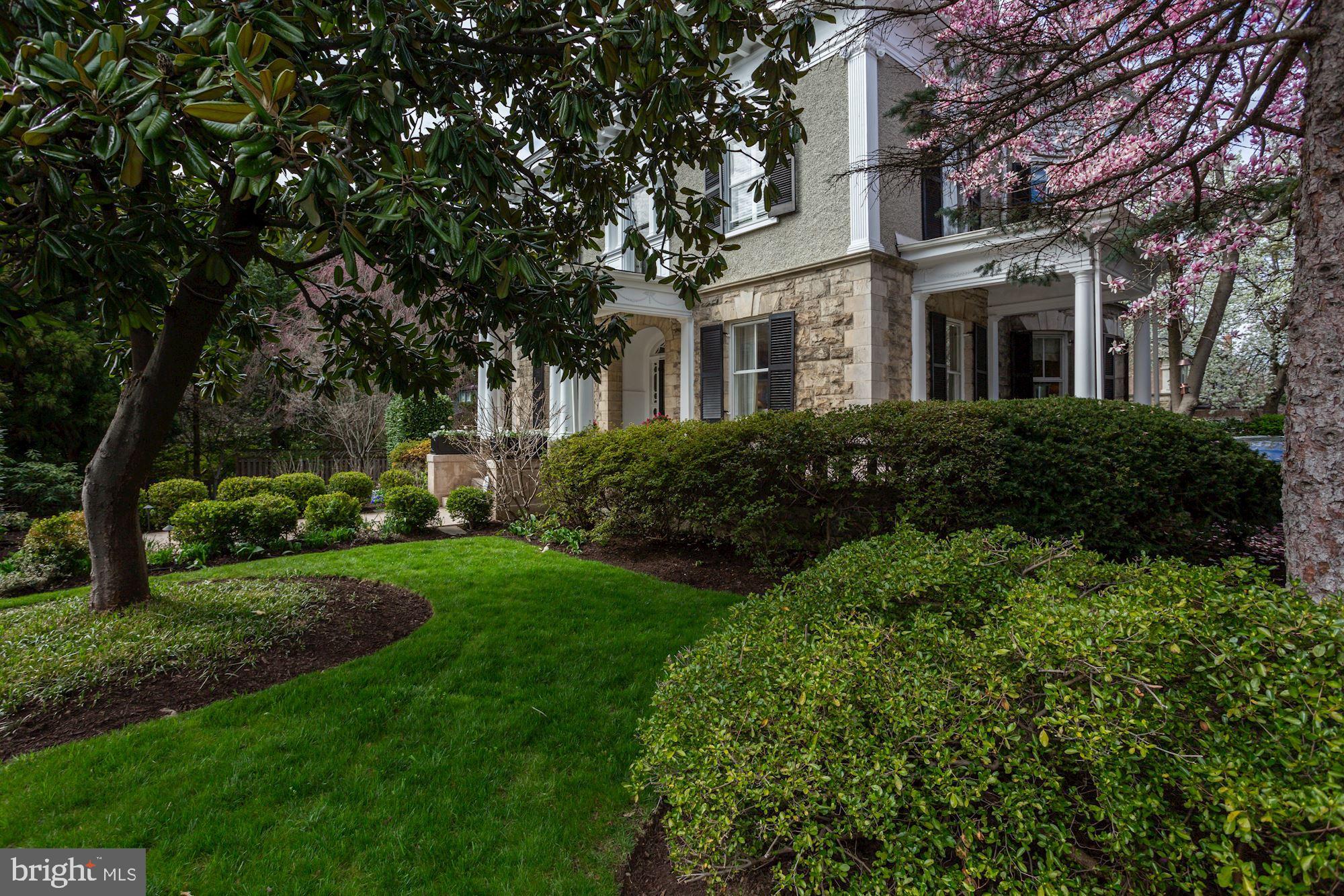 CLEVELAND PARK - Residential