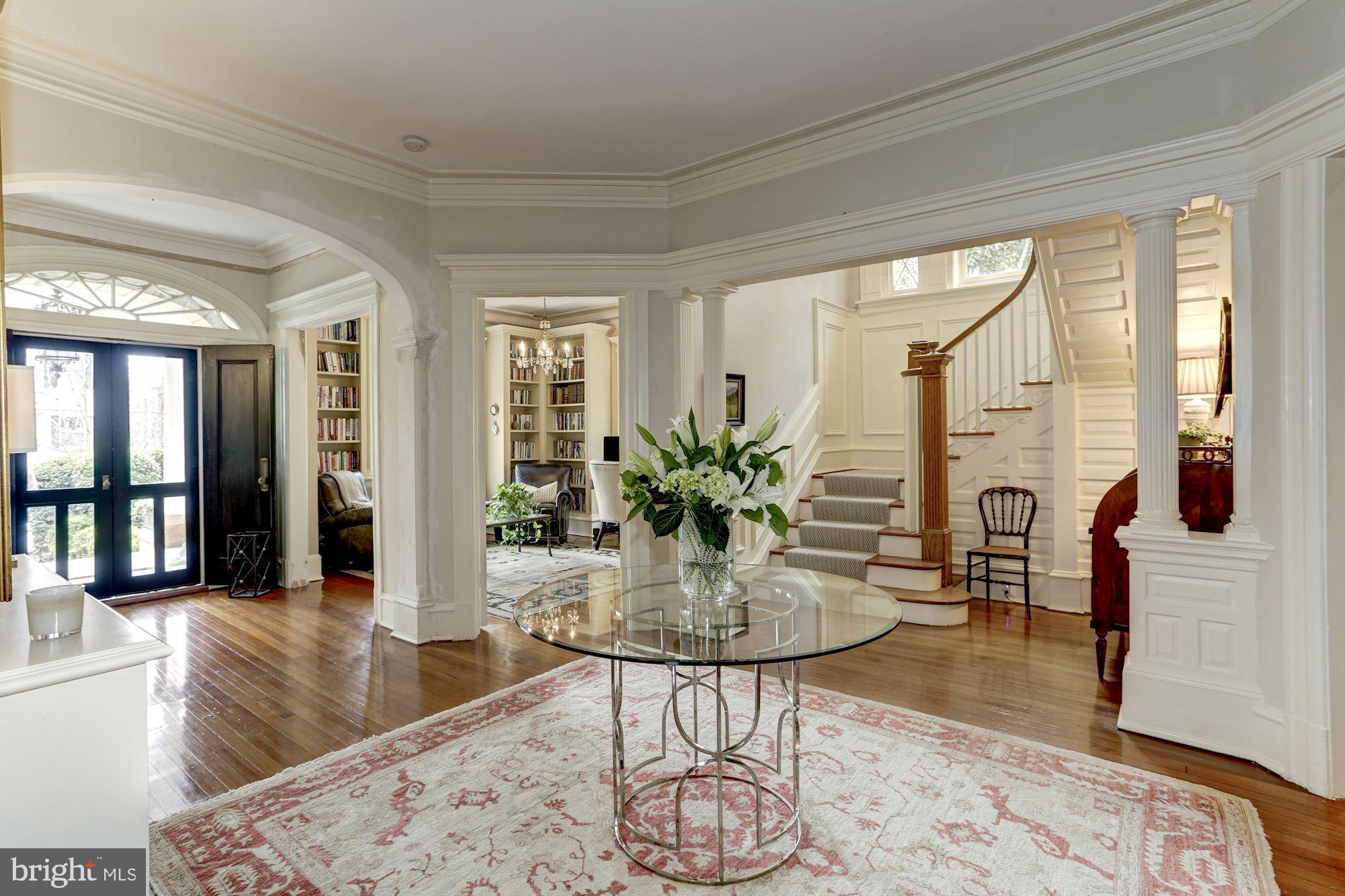 CLEVELAND PARK - Residential