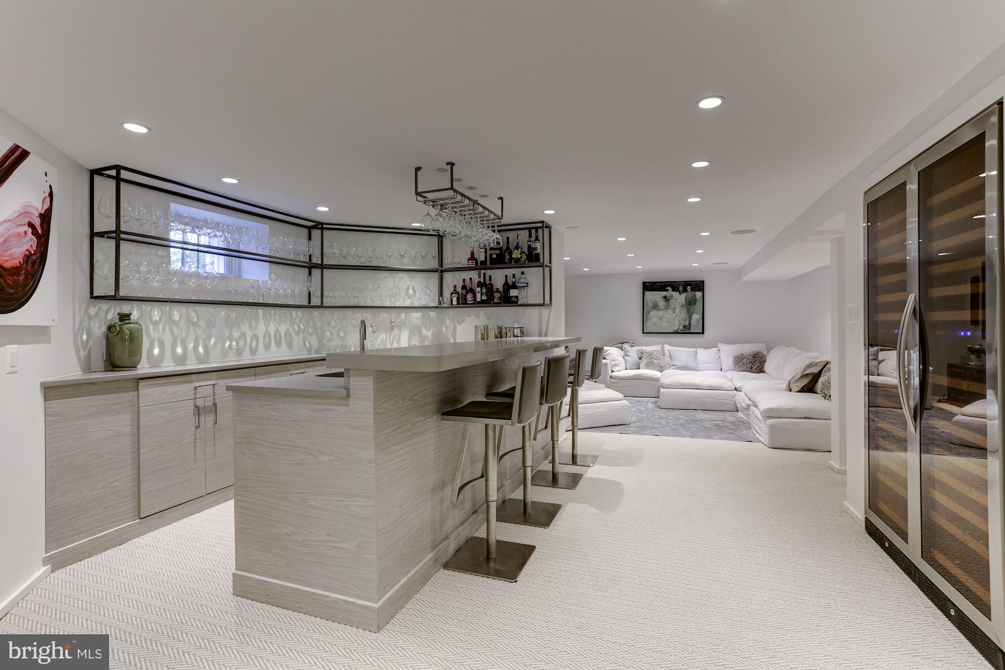 CLEVELAND PARK - Residential