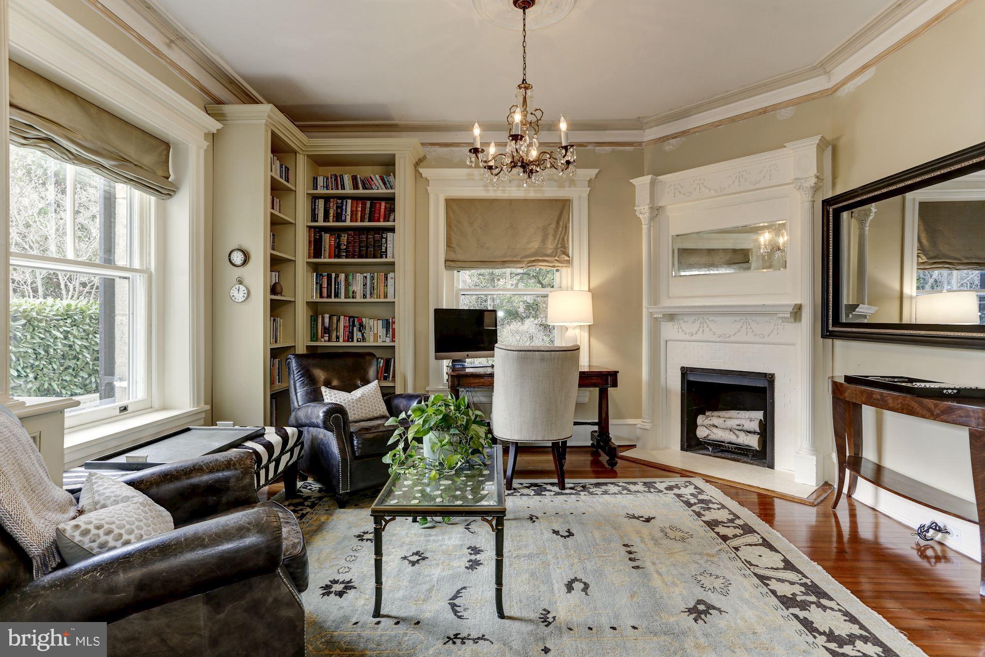 CLEVELAND PARK - Residential