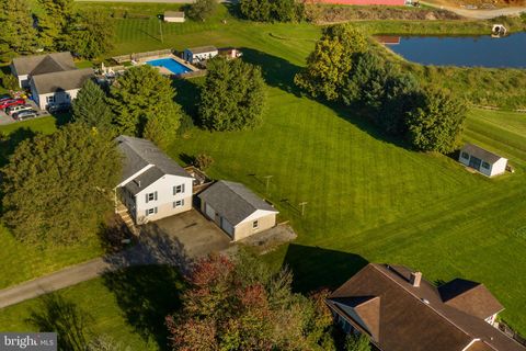 Photo of 4041 E Newport Road, Gordonville, PA 17529 (MLS # PALA2043202)