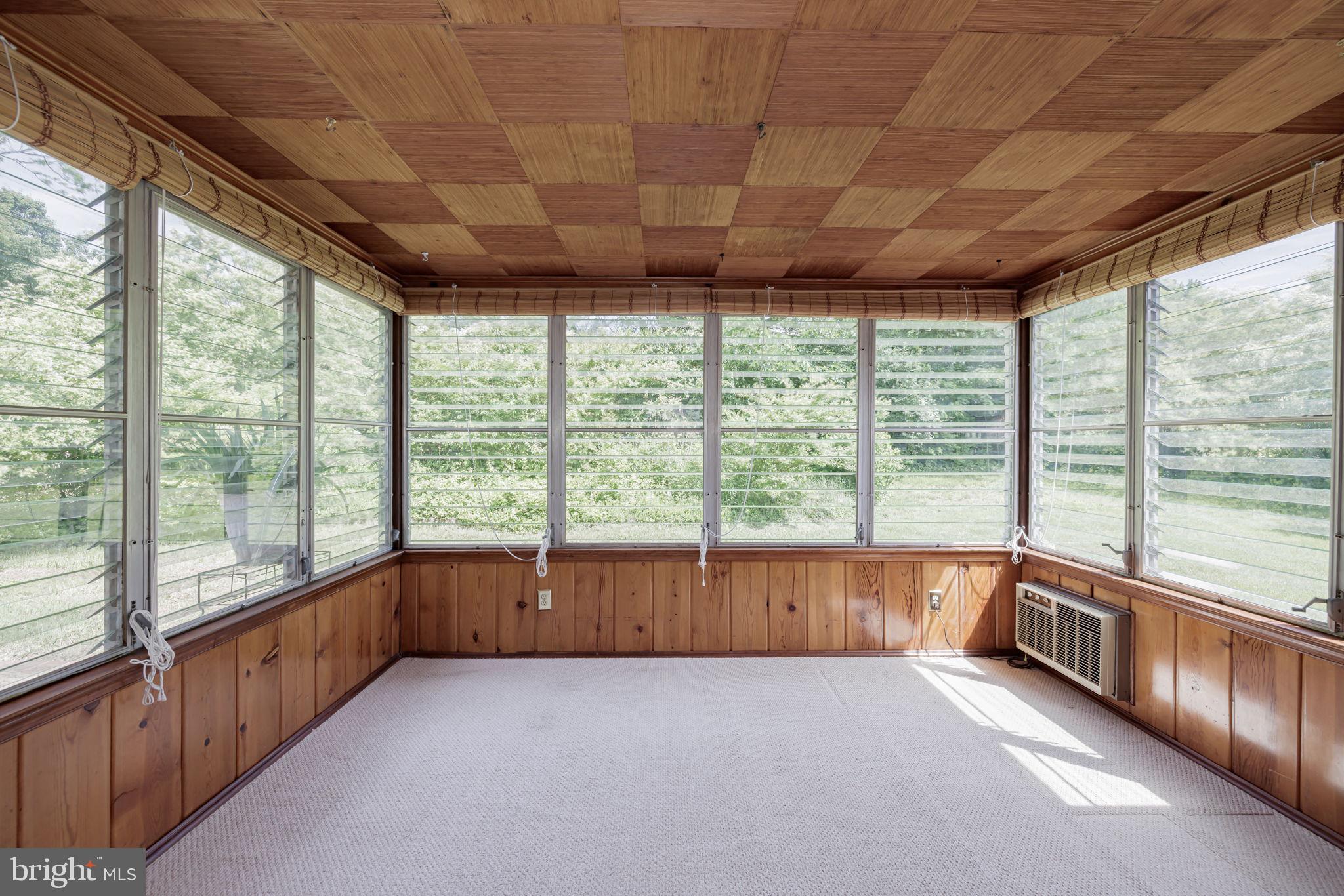 ROSE HILL - Residential