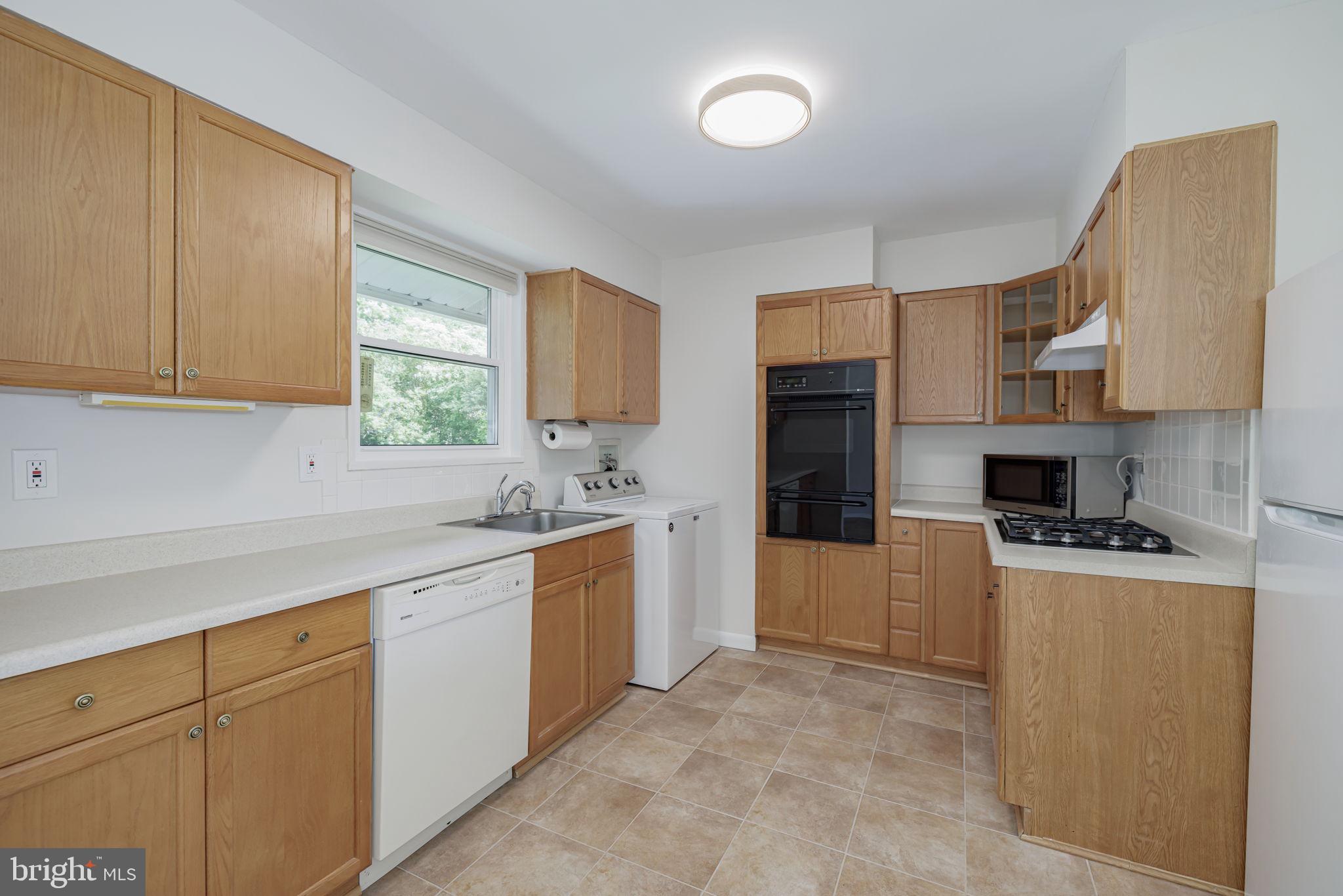 ROSE HILL - Residential