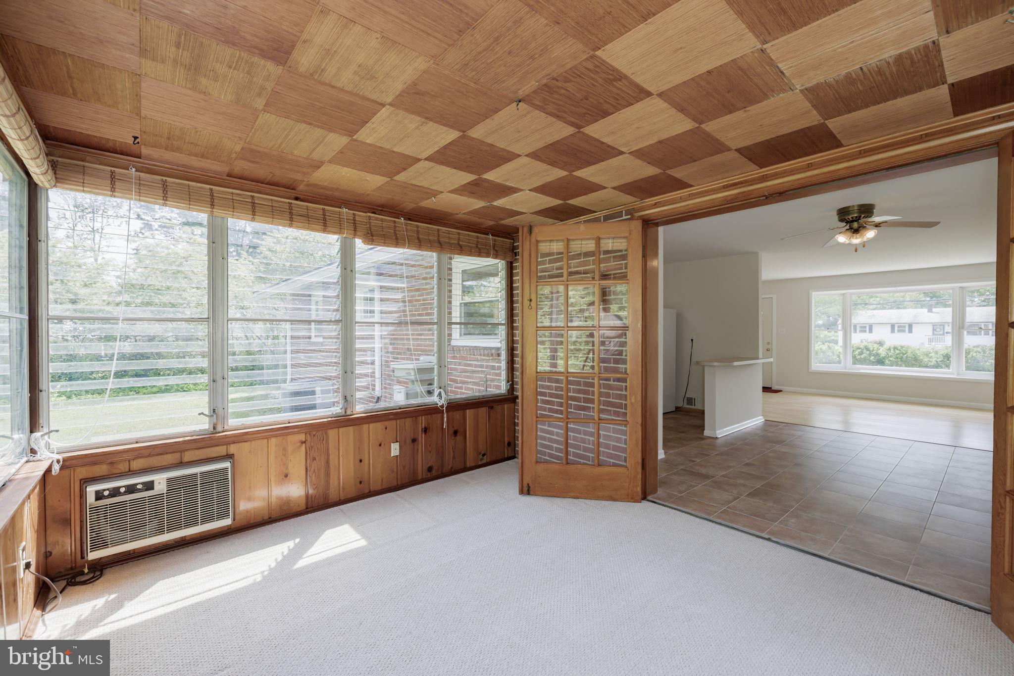 ROSE HILL - Residential