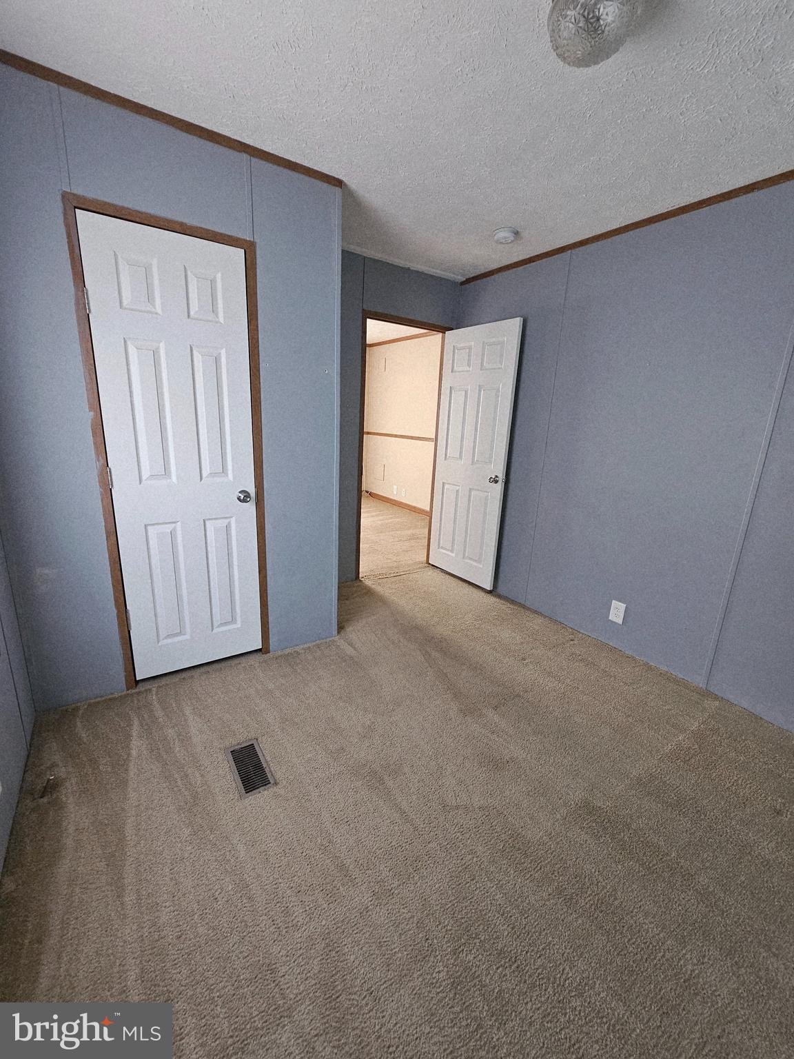 WILLIAMS ESTATES - Residential