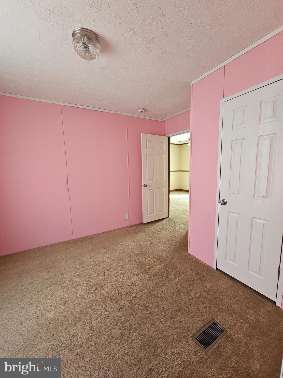 WILLIAMS ESTATES - Residential