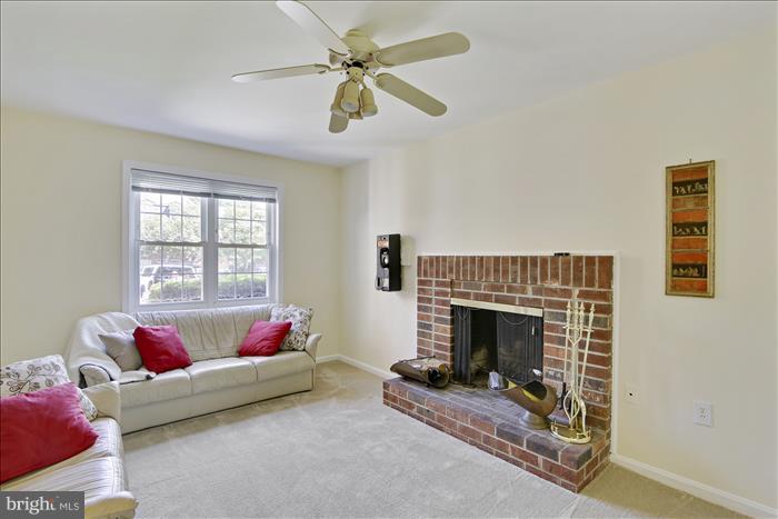 PLYMOUTH GARDENS - Residential