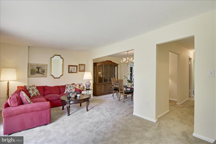 PLYMOUTH GARDENS - Residential