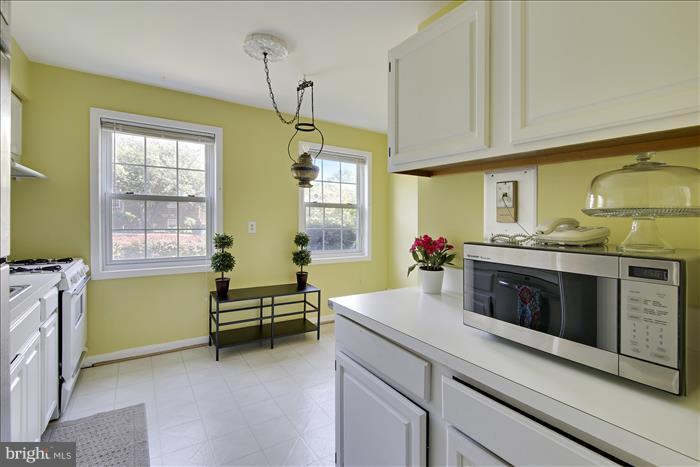 PLYMOUTH GARDENS - Residential